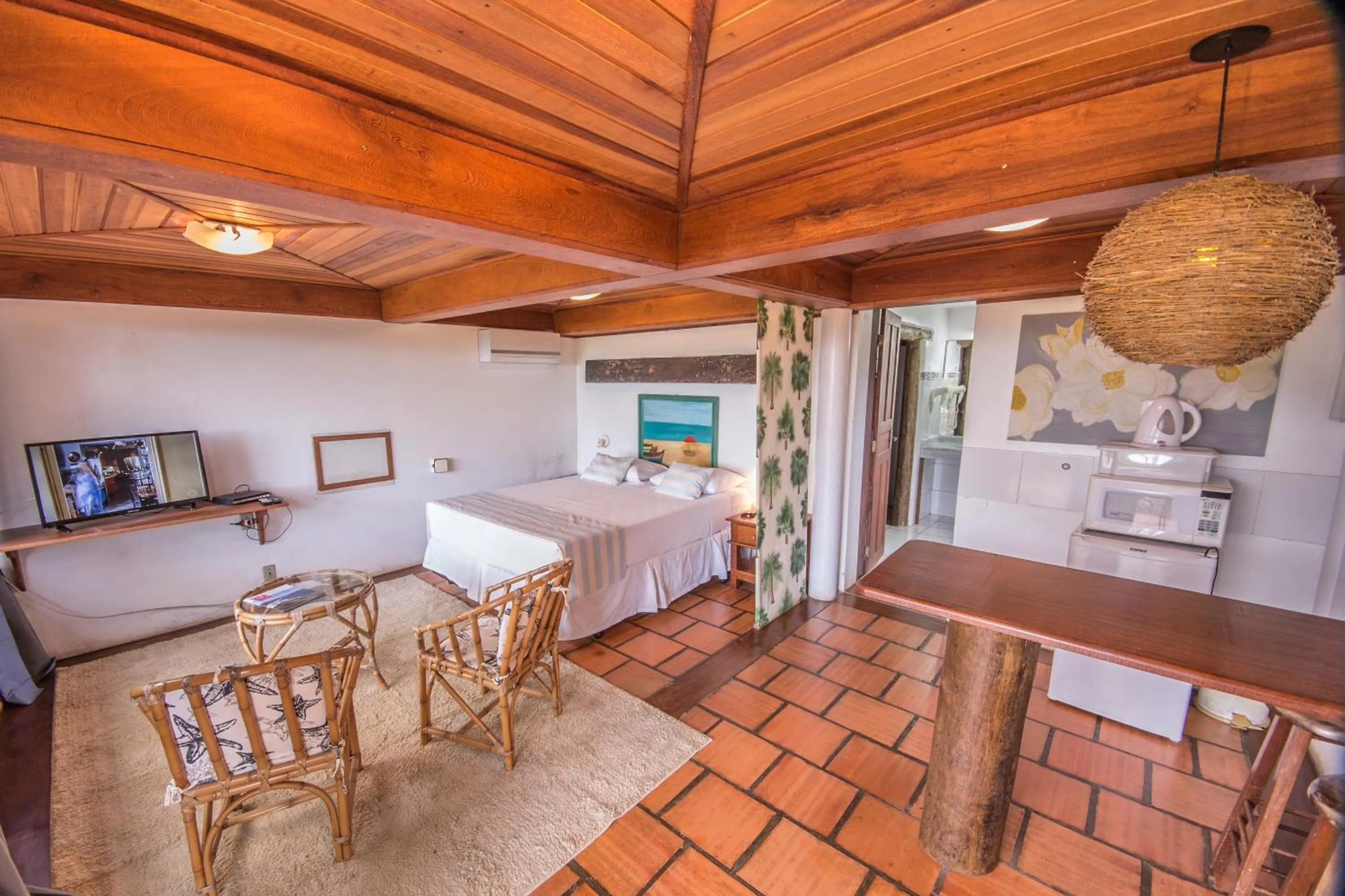 Photo of the whole room, Bed in Vida Sol e Mar Ecoresort