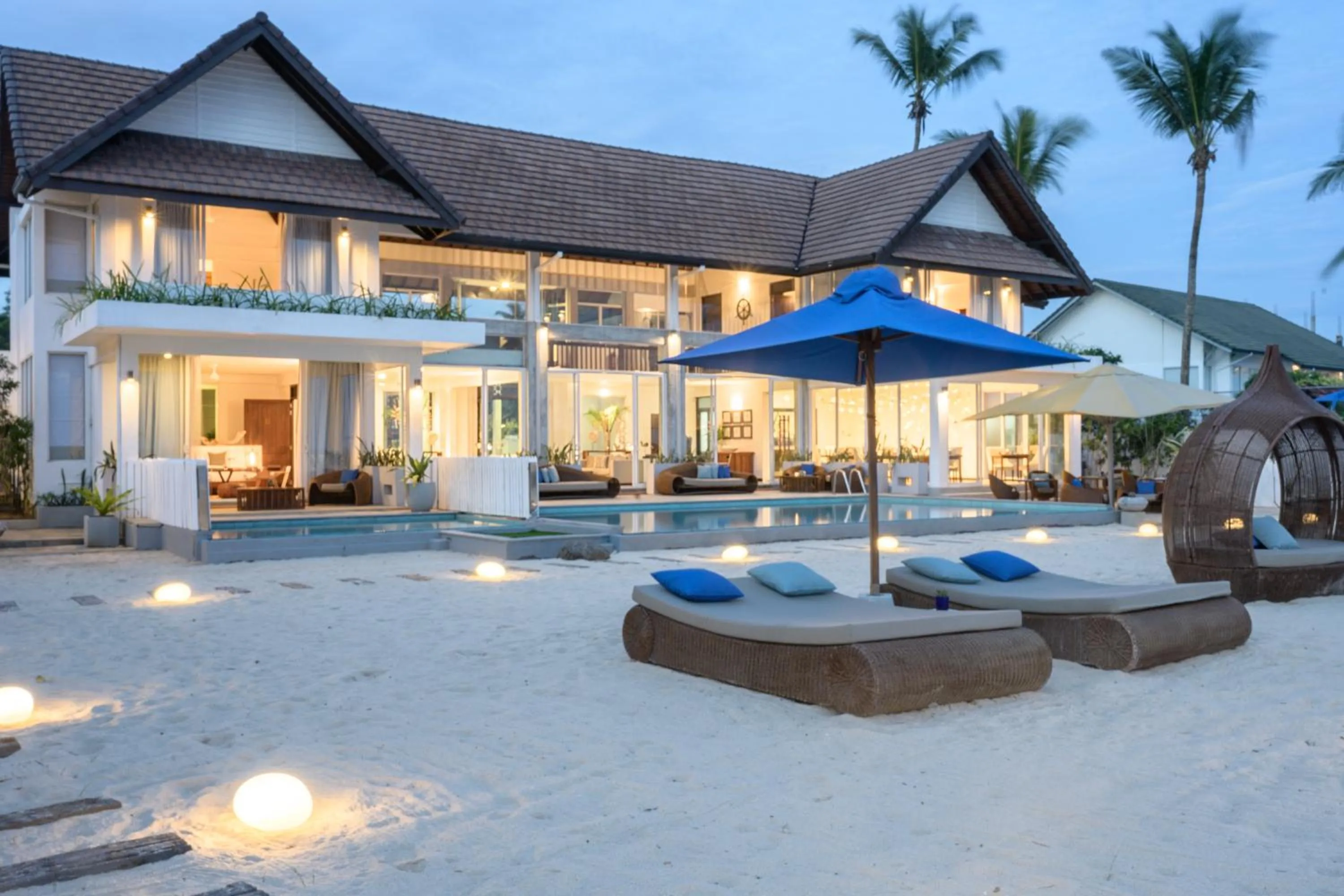 Beach in The Beach House by Reveal