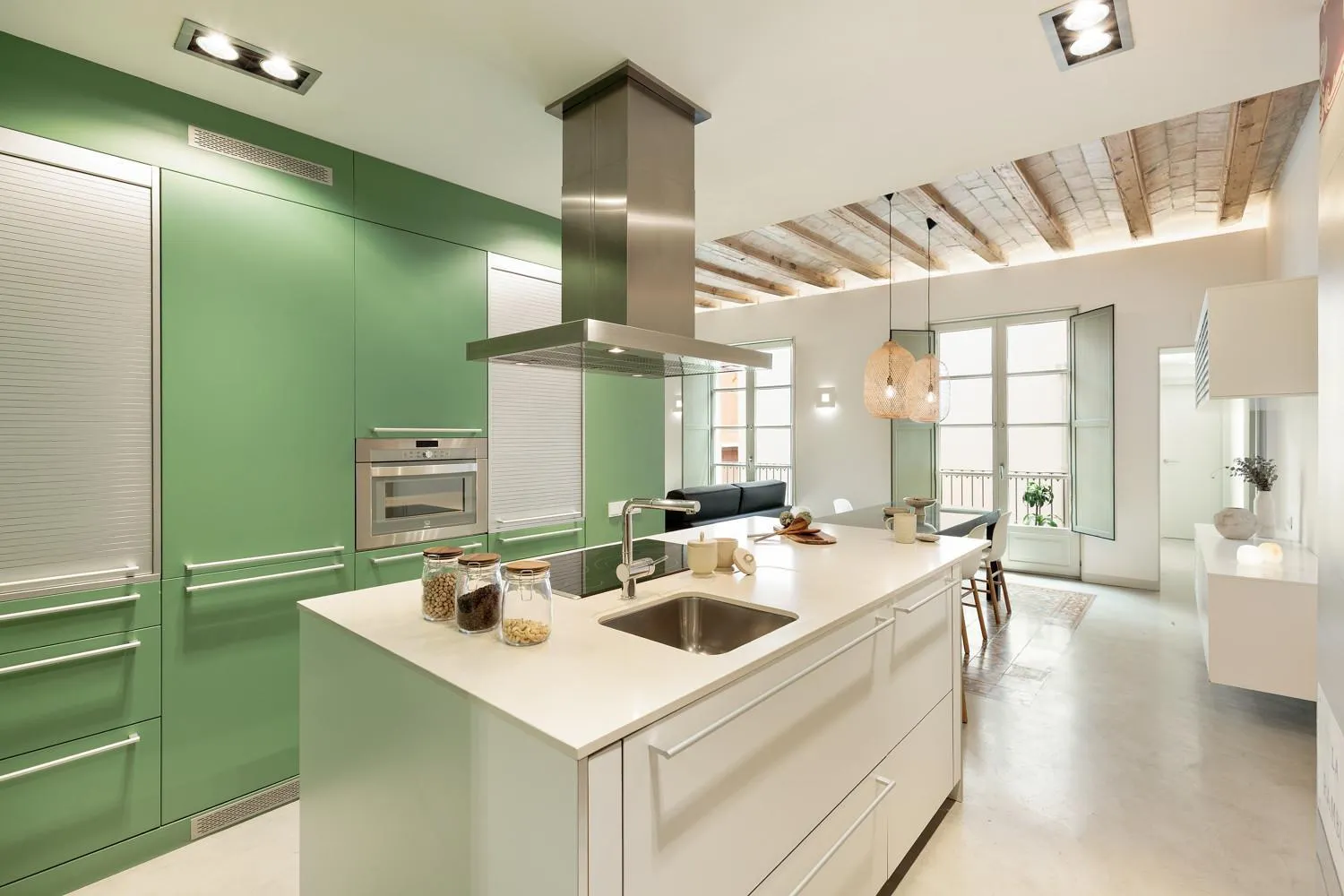 Kitchen or kitchenette in Ola Living Portaferrissa