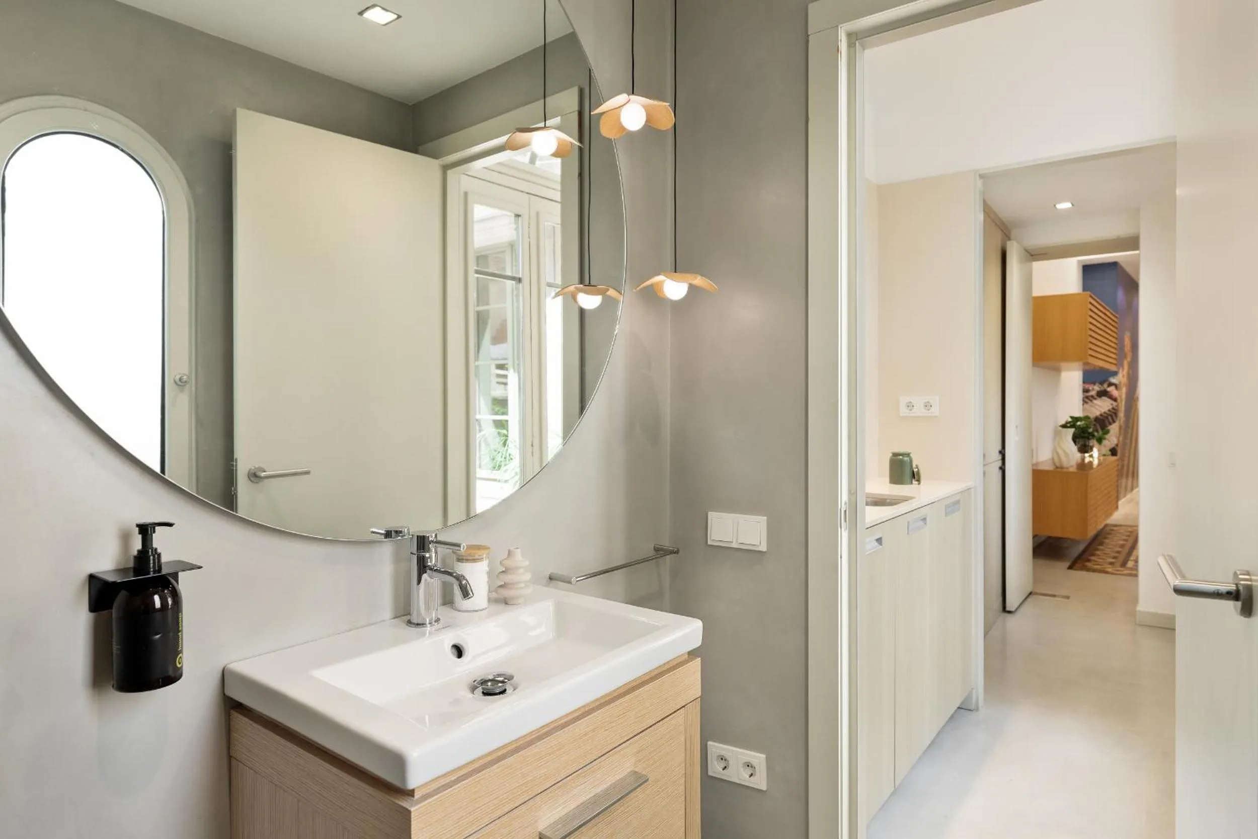 Bathroom in Ola Living Portaferrissa