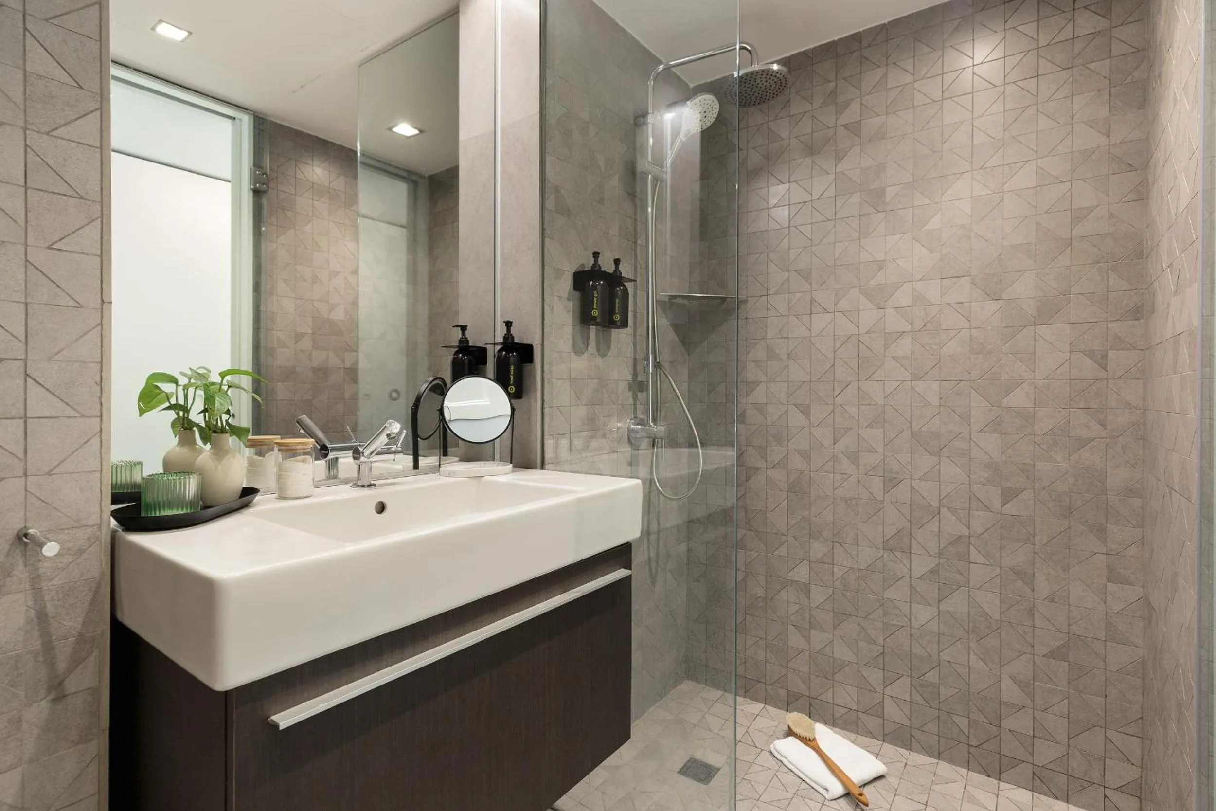 Bathroom in Ola Living Portaferrissa