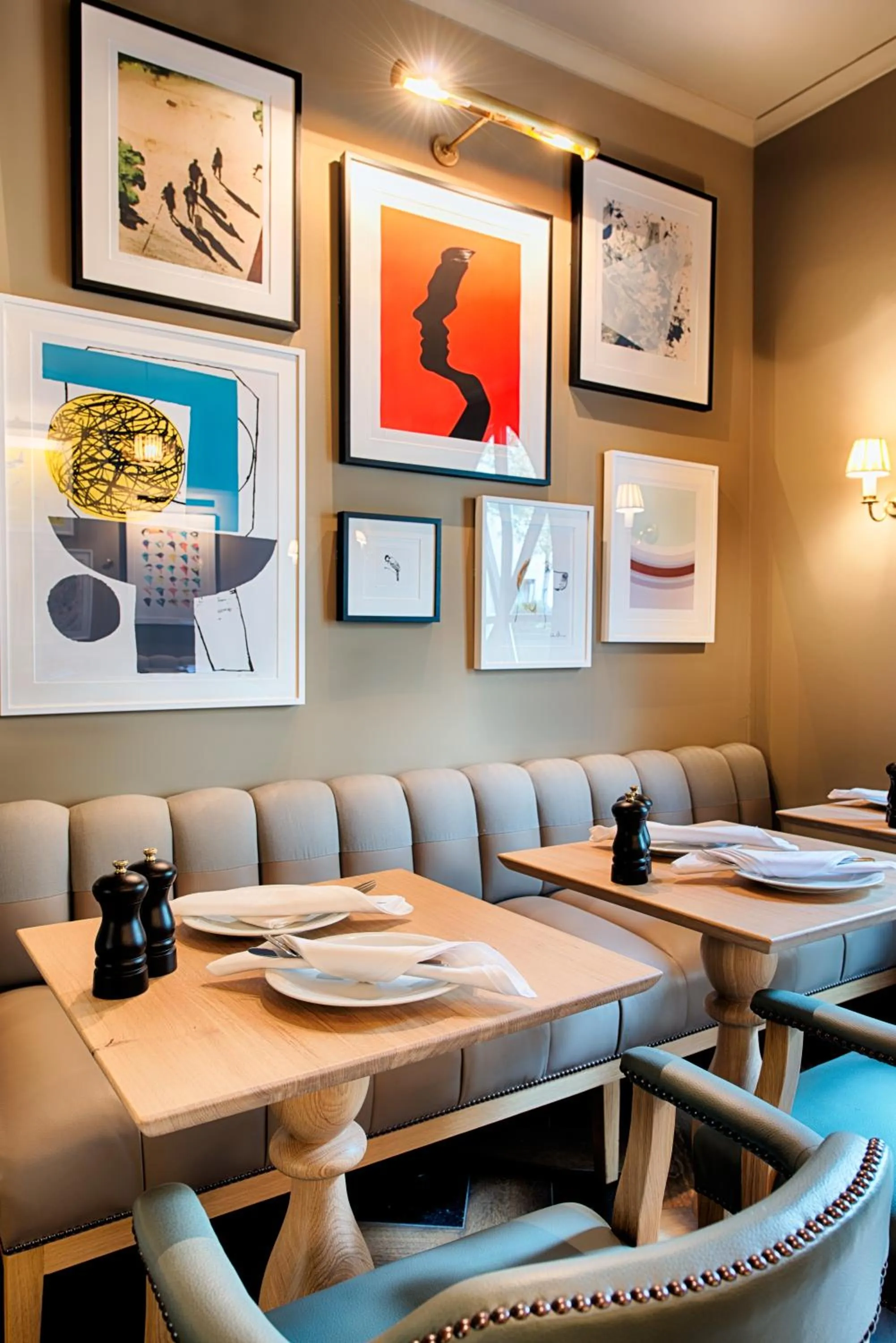 Restaurant/places to eat in Mondrian Suites Berlin am Checkpoint Charlie