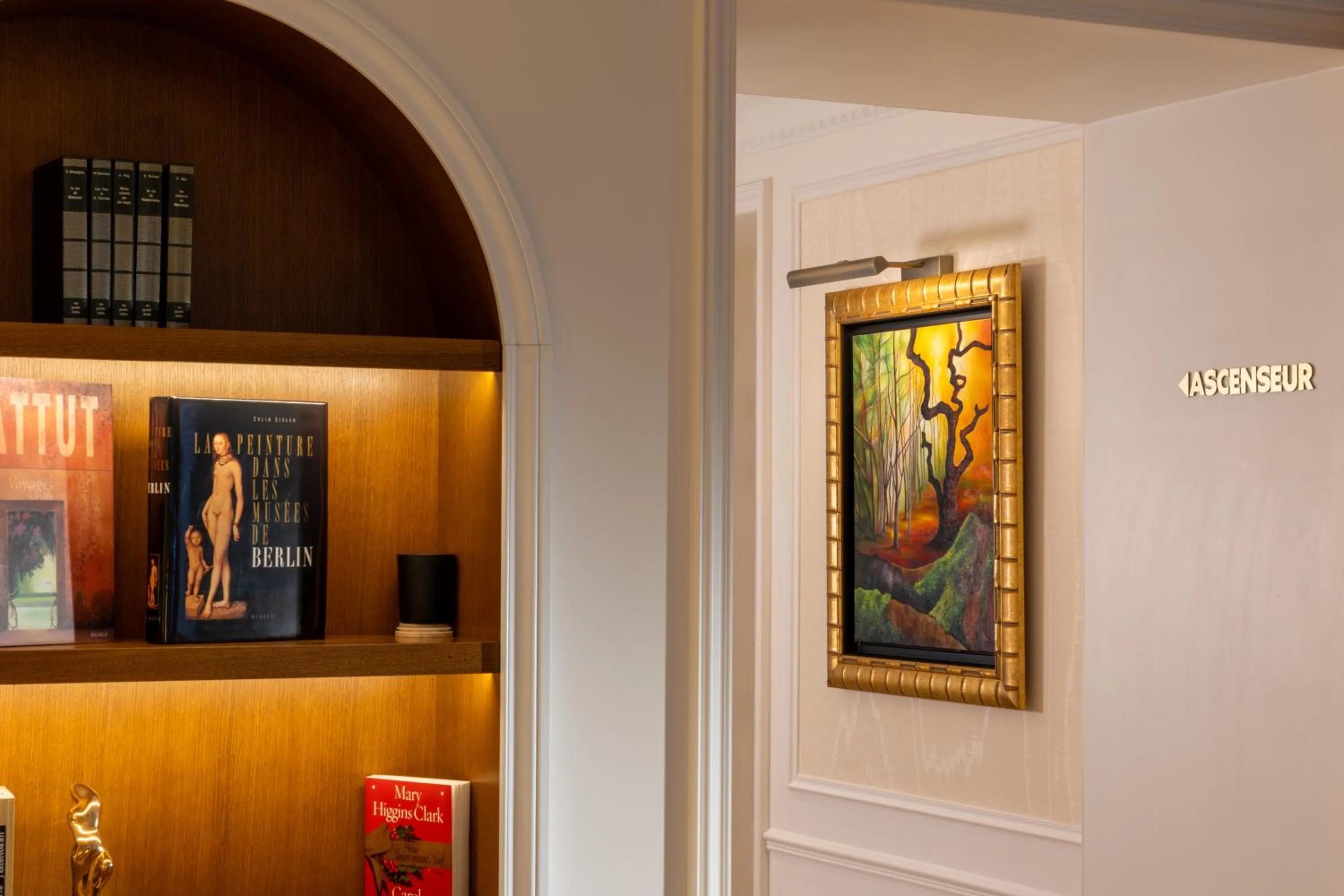 Lobby or reception in Almarine Eiffel Hotel & Spa by Malone