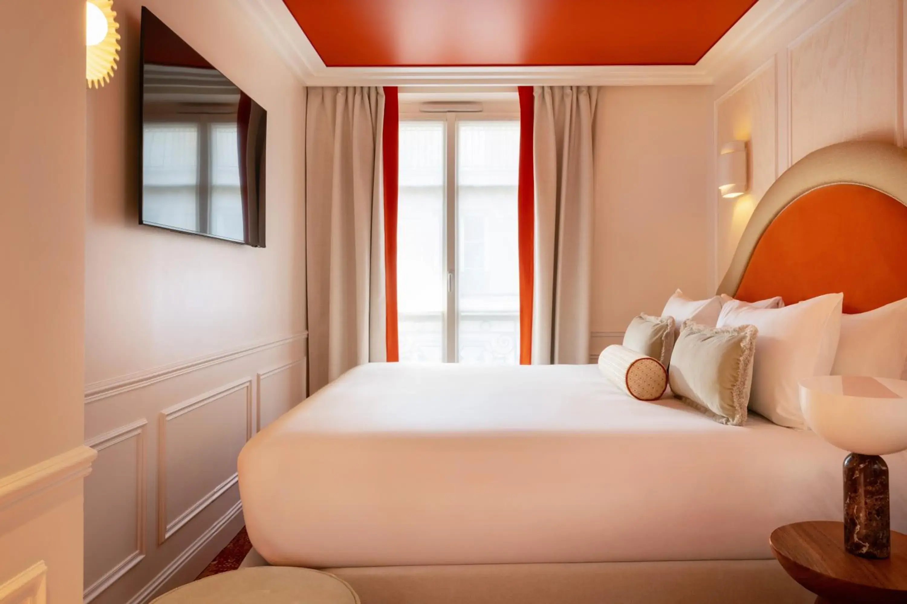 2 Deluxe Connecting Rooms in Almarine Eiffel Hotel & Spa by Malone 2 Deluxe Connecting Rooms in Almarine Eiffel Hotel & Spa by Malone