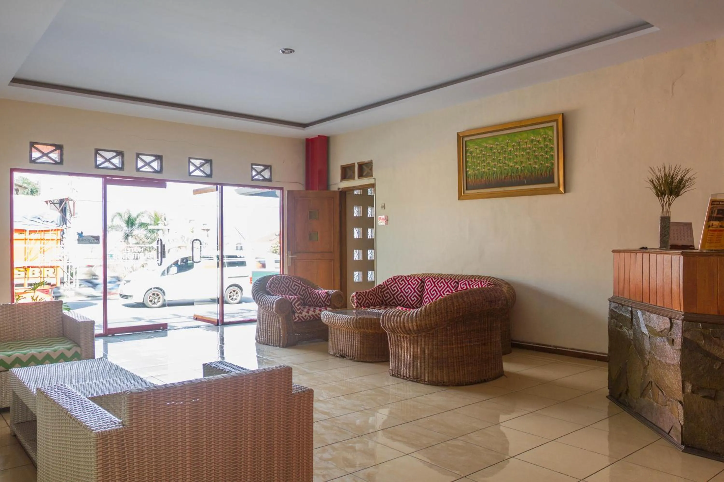 Living room in RedDoorz Plus @ Otista Garut