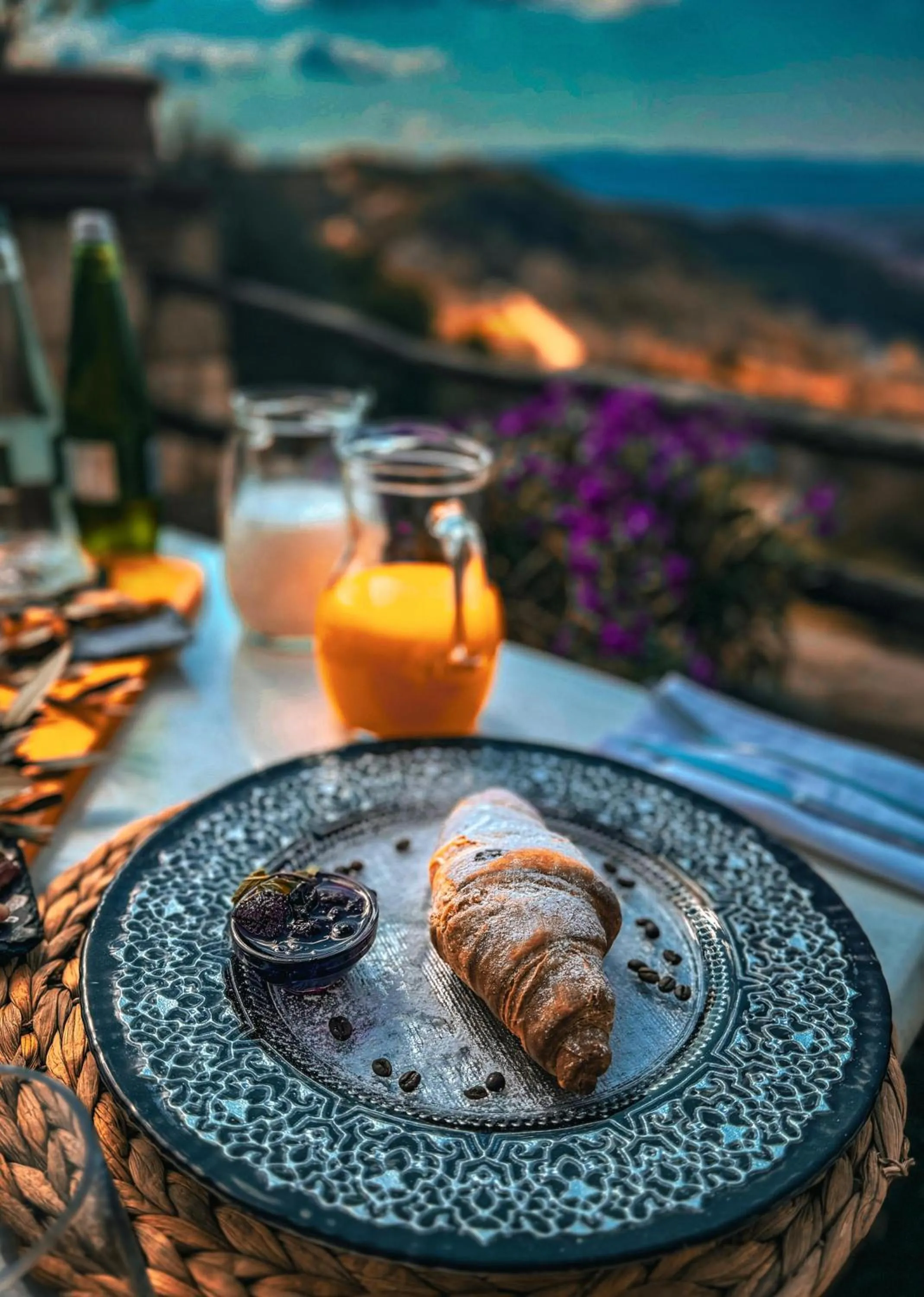 Breakfast in Chateau Fasel