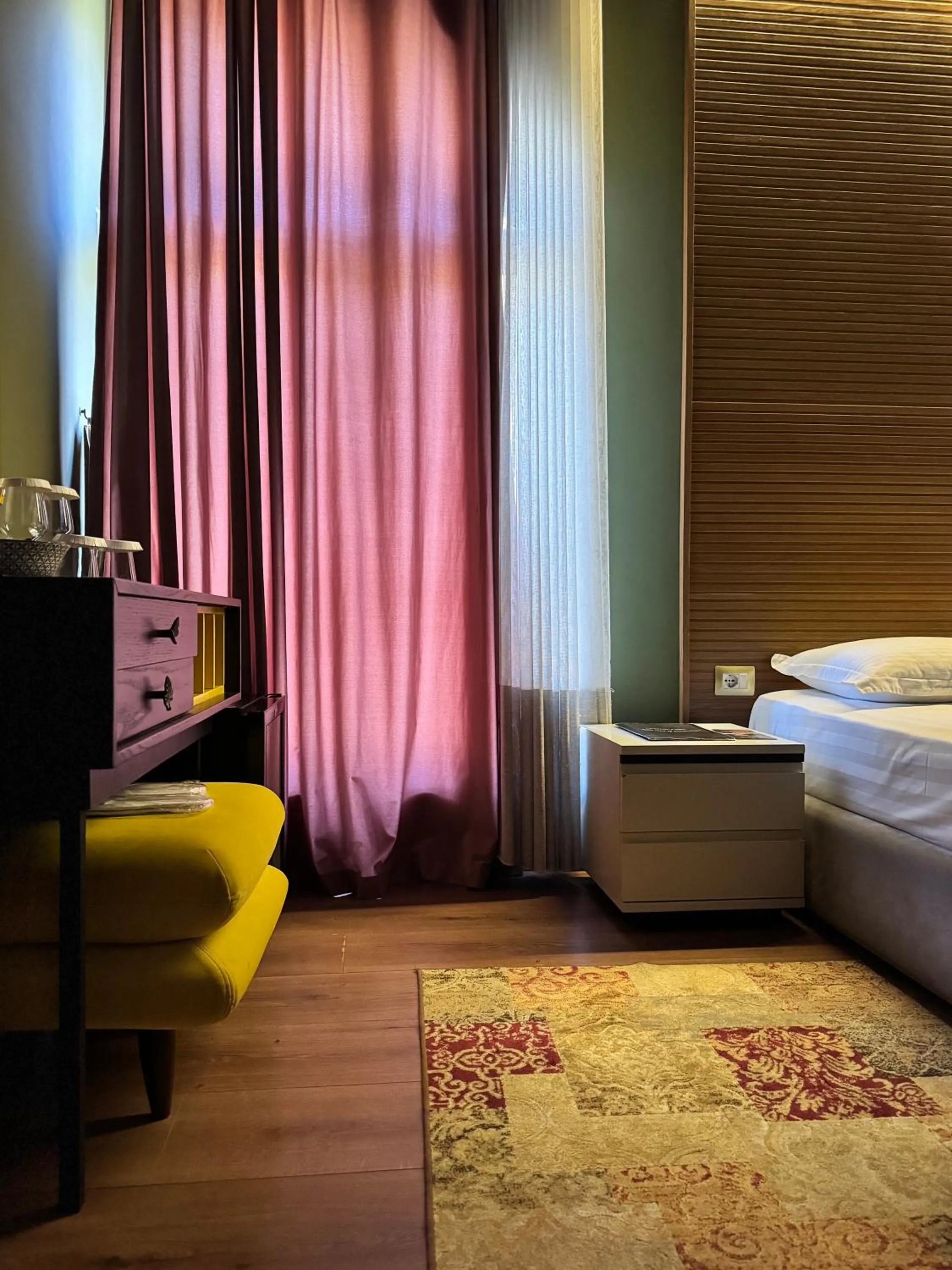 Bedroom, Bed in Chateau Fasel