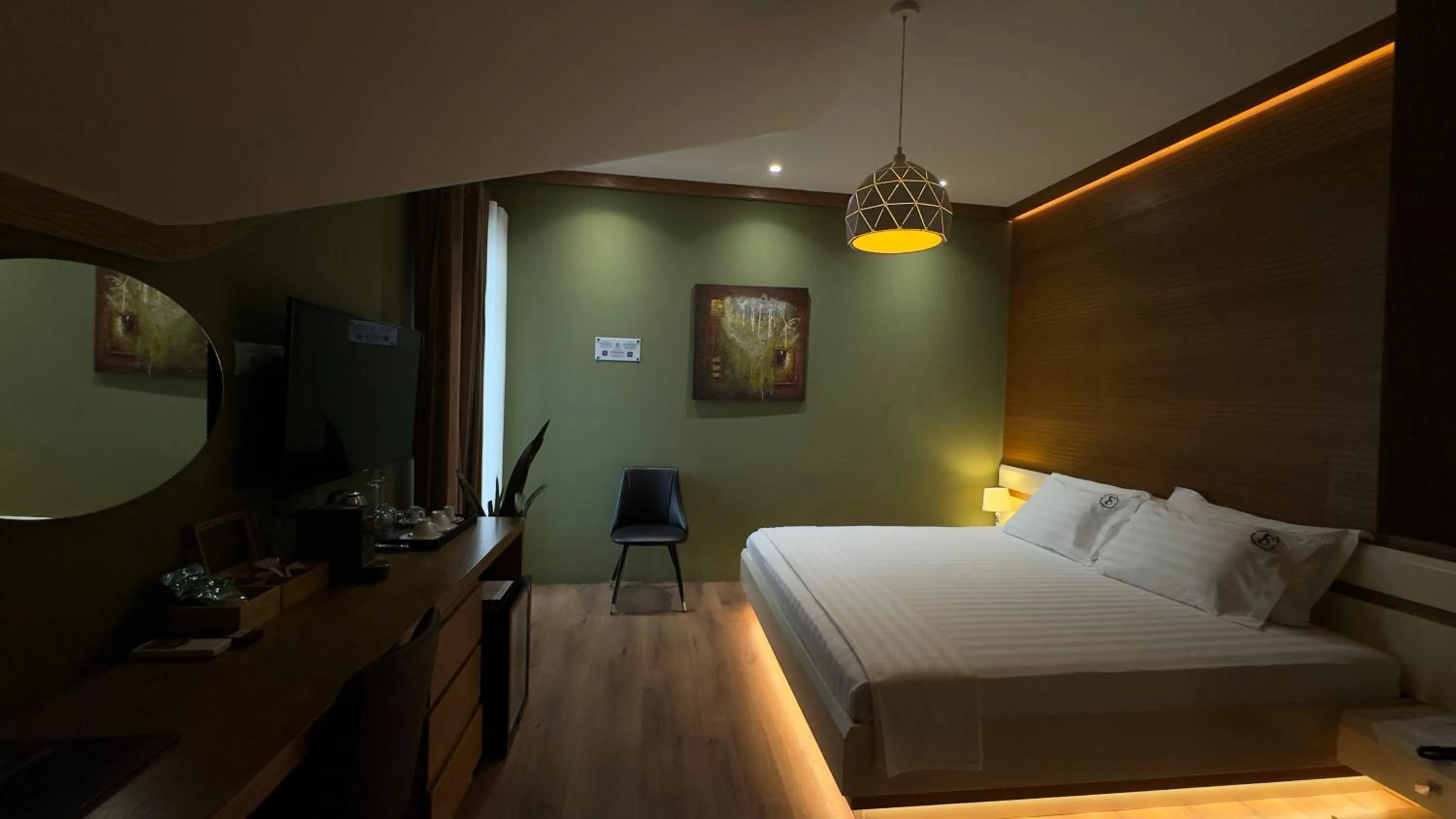 Bedroom, Bed in Chateau Fasel