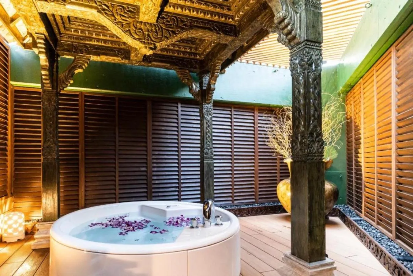 Open Air Bath in Hotel Balian Resort Higashi Shinjuku