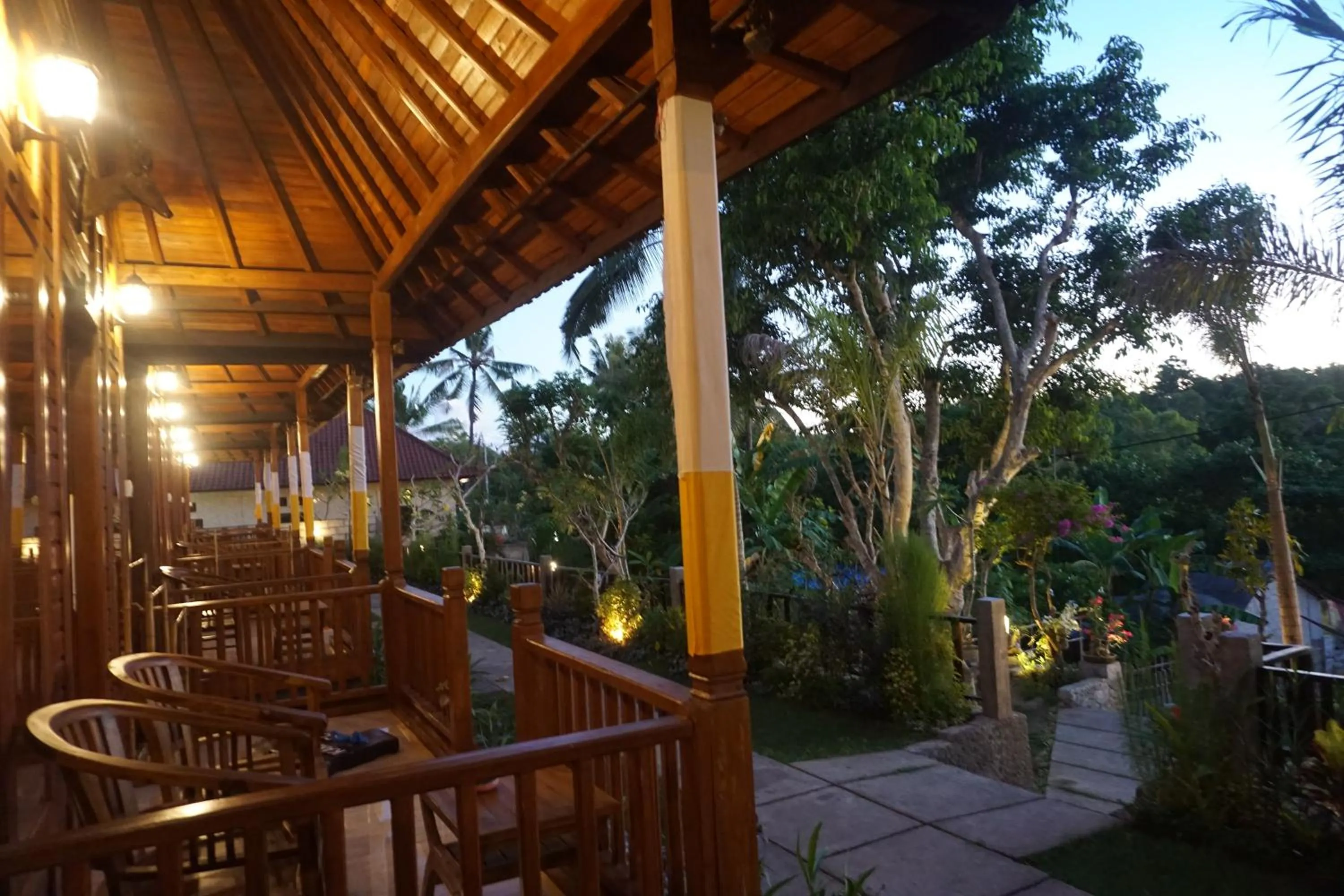 Garden in Kamasan Cottage By Reccoma