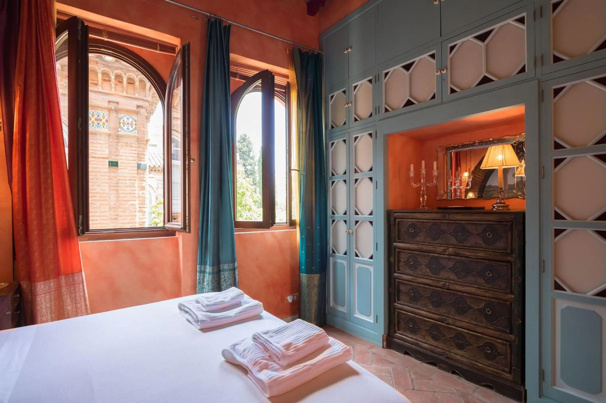 Bedroom, Bed in Oriental Apartment Gardens Views 2 pax