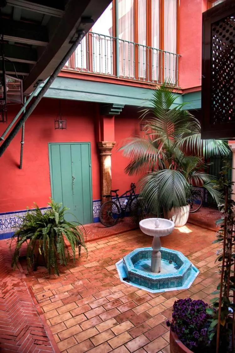 Patio in Oriental Apartment Gardens Views 2 pax