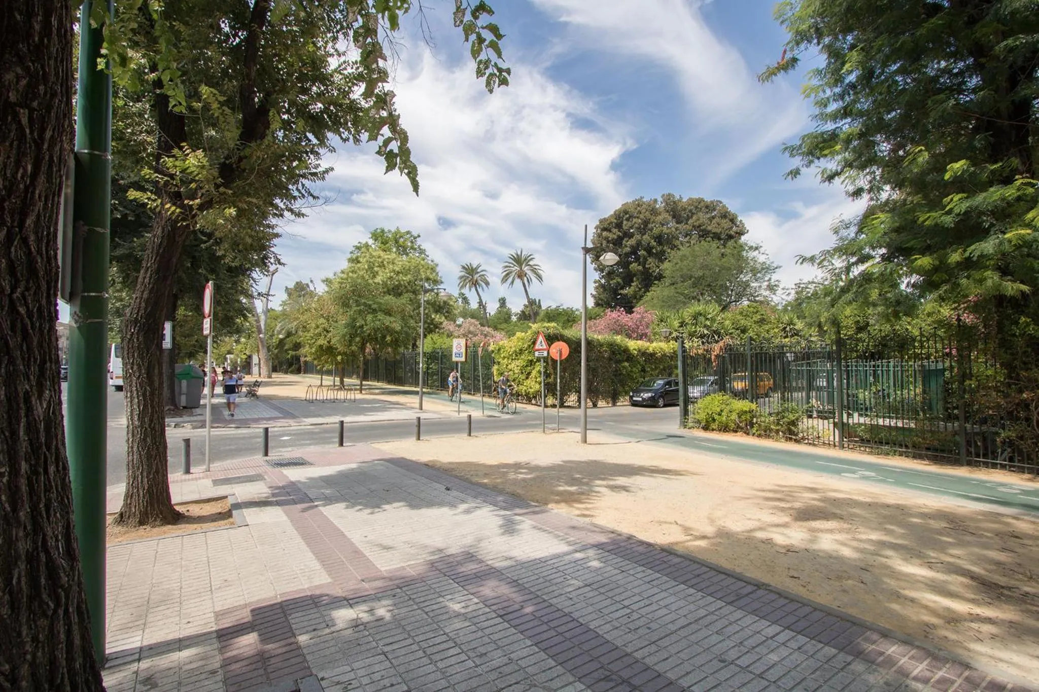 Off site in Oriental Apartment Gardens Views 2 pax