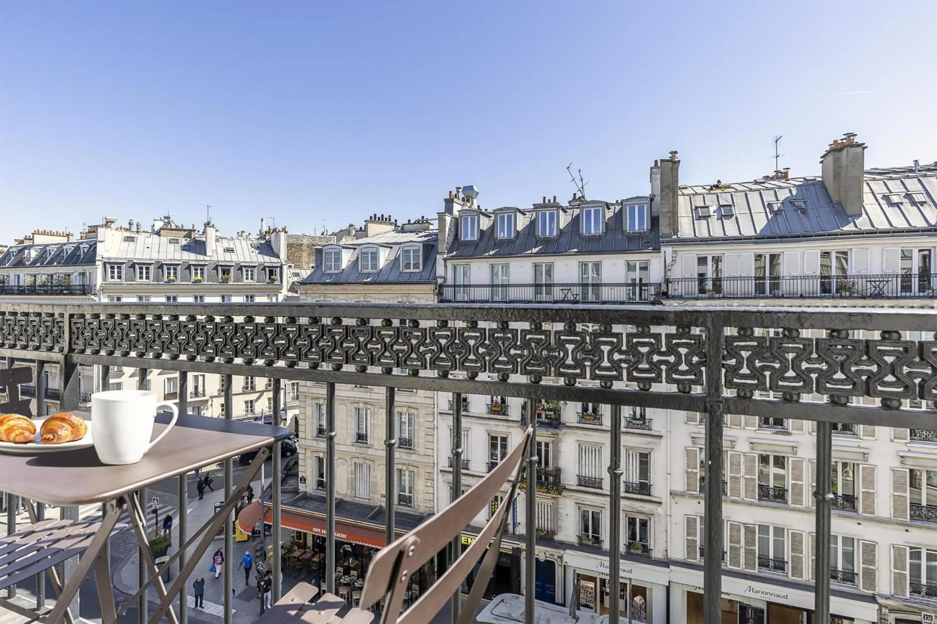 Bedroom in Best Western Aramis Saint Germain
