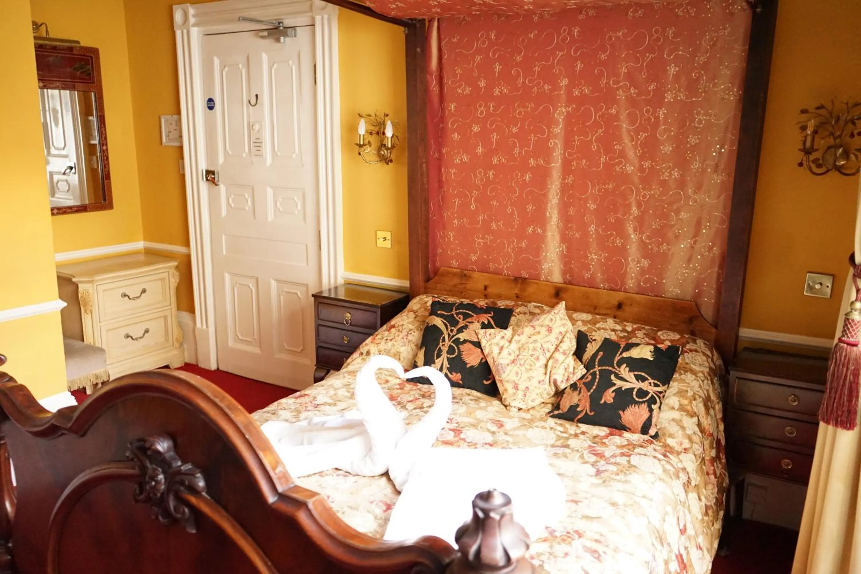 Bed in Regency Hotel