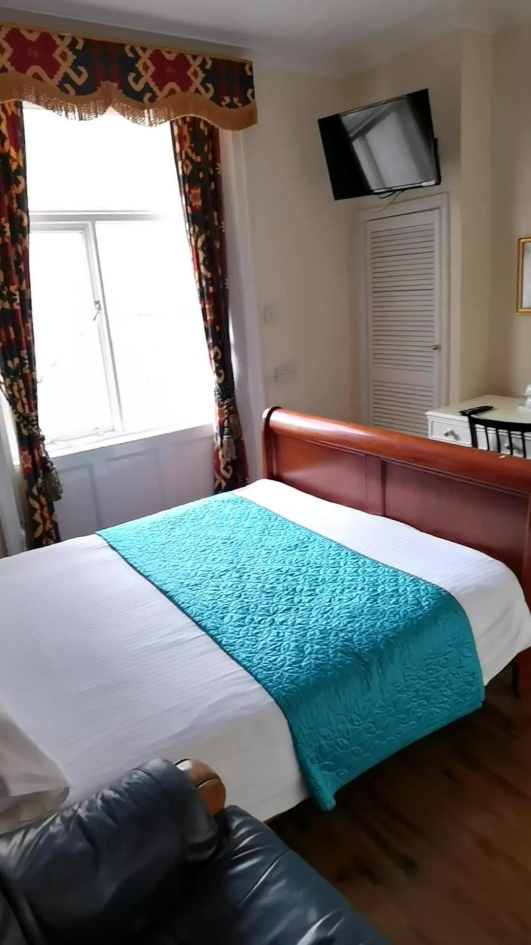 Bed in Regency Hotel