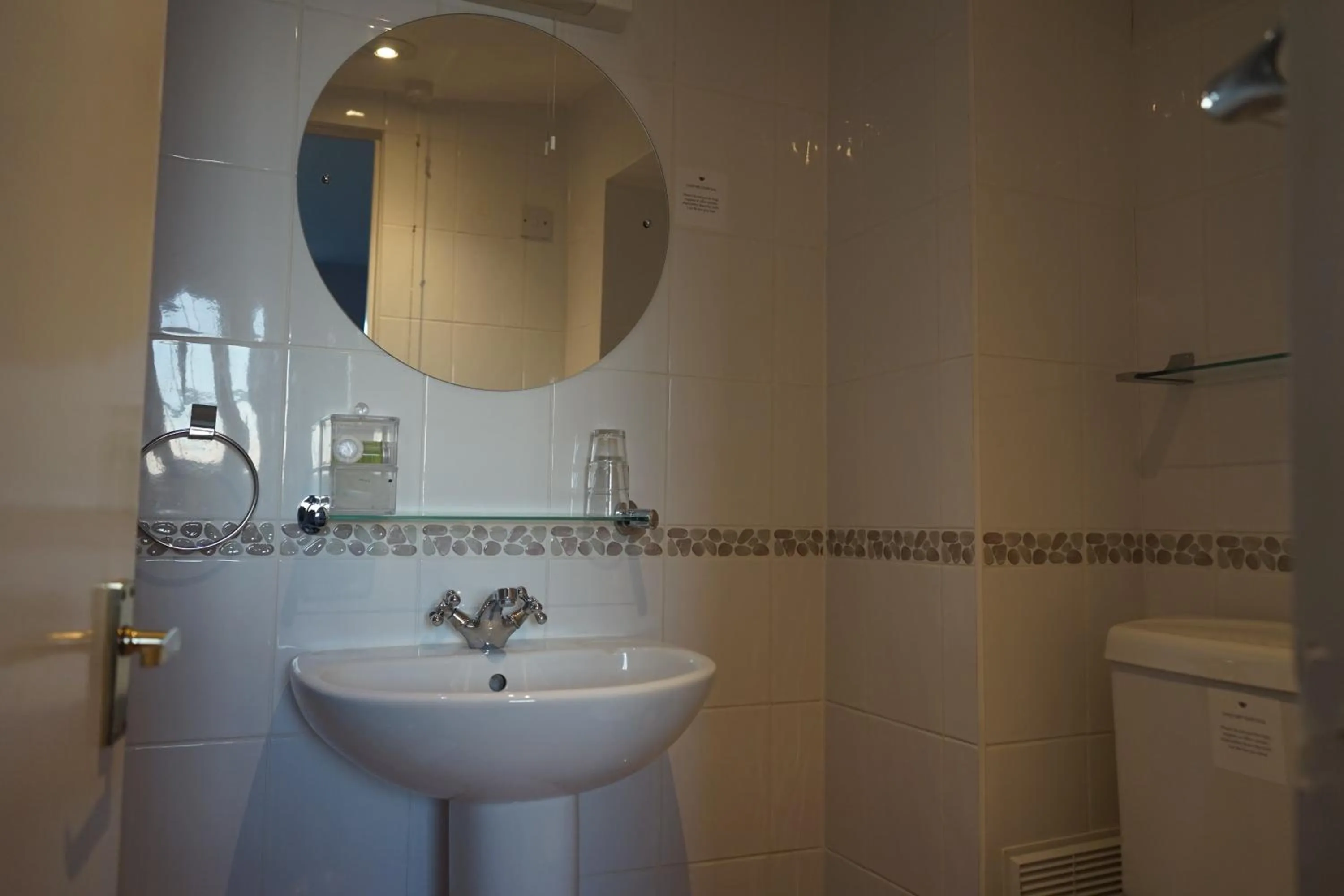 Bathroom in Regency Hotel