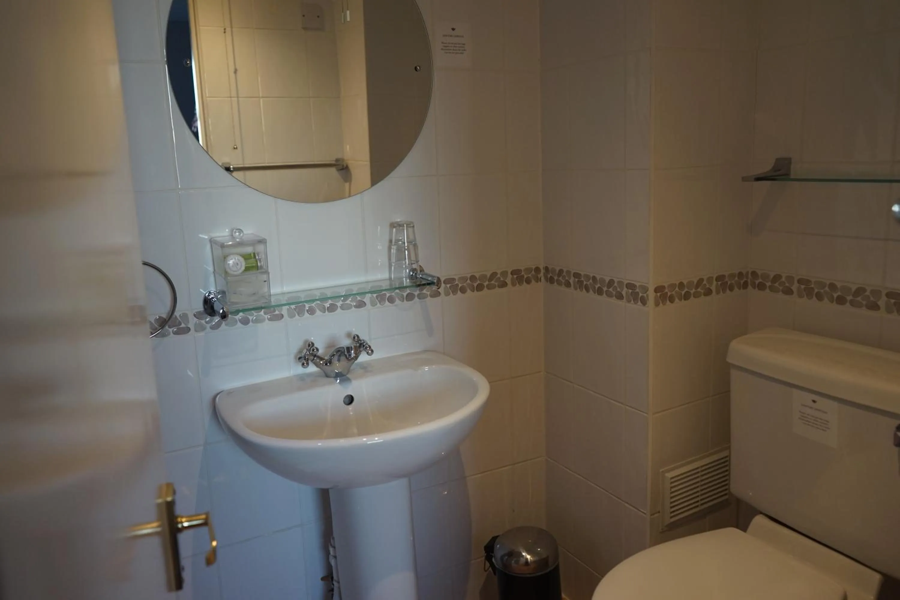 Bathroom in Regency Hotel