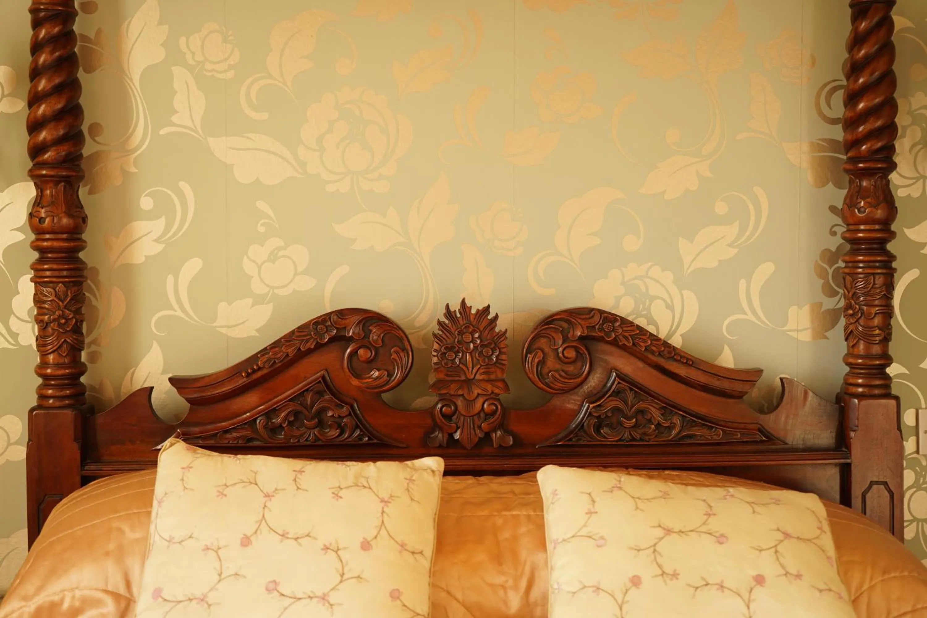 Bed in Regency Hotel