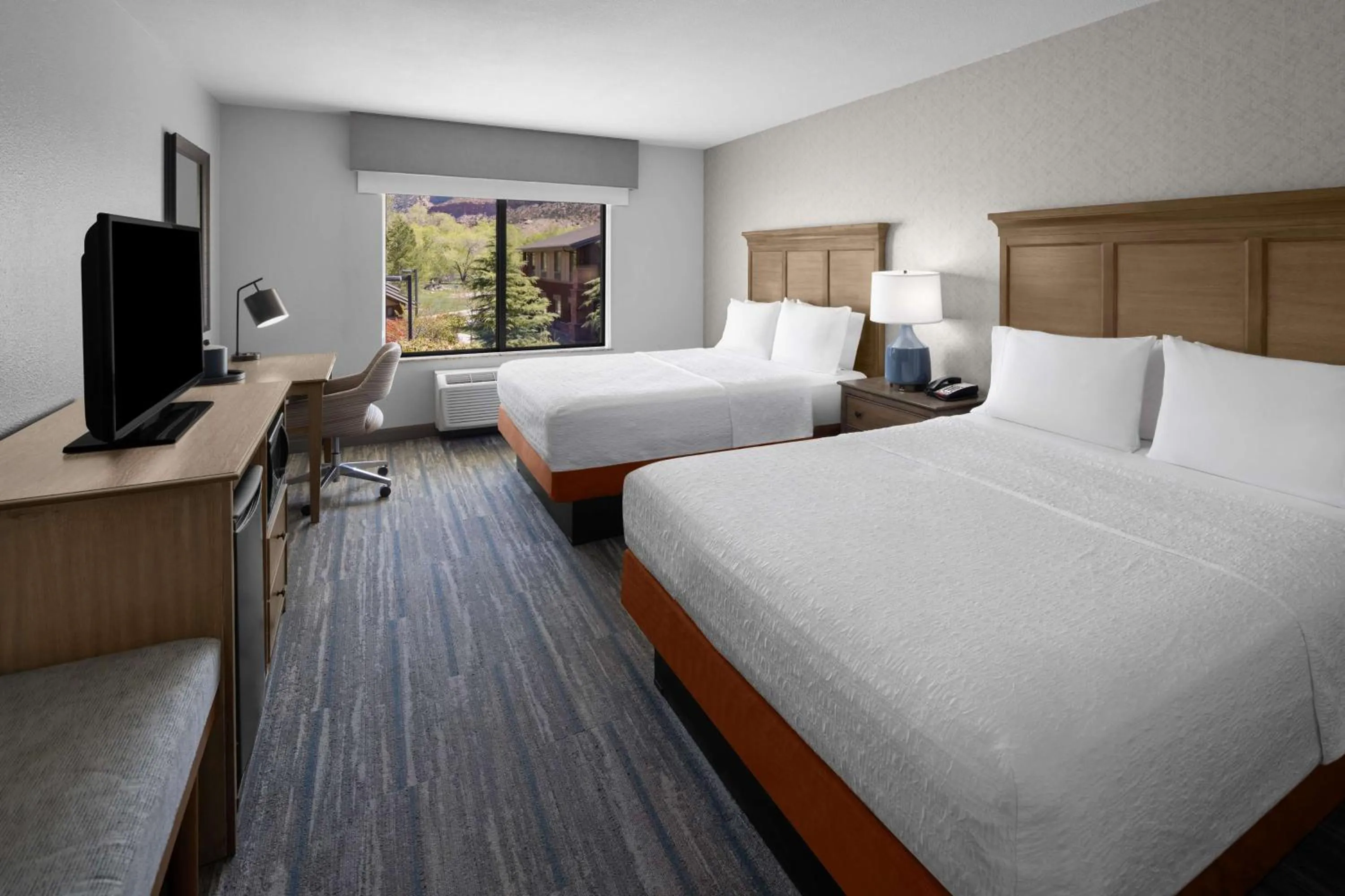 Bed in Hampton Inn & Suites Springdale/Zion National Park