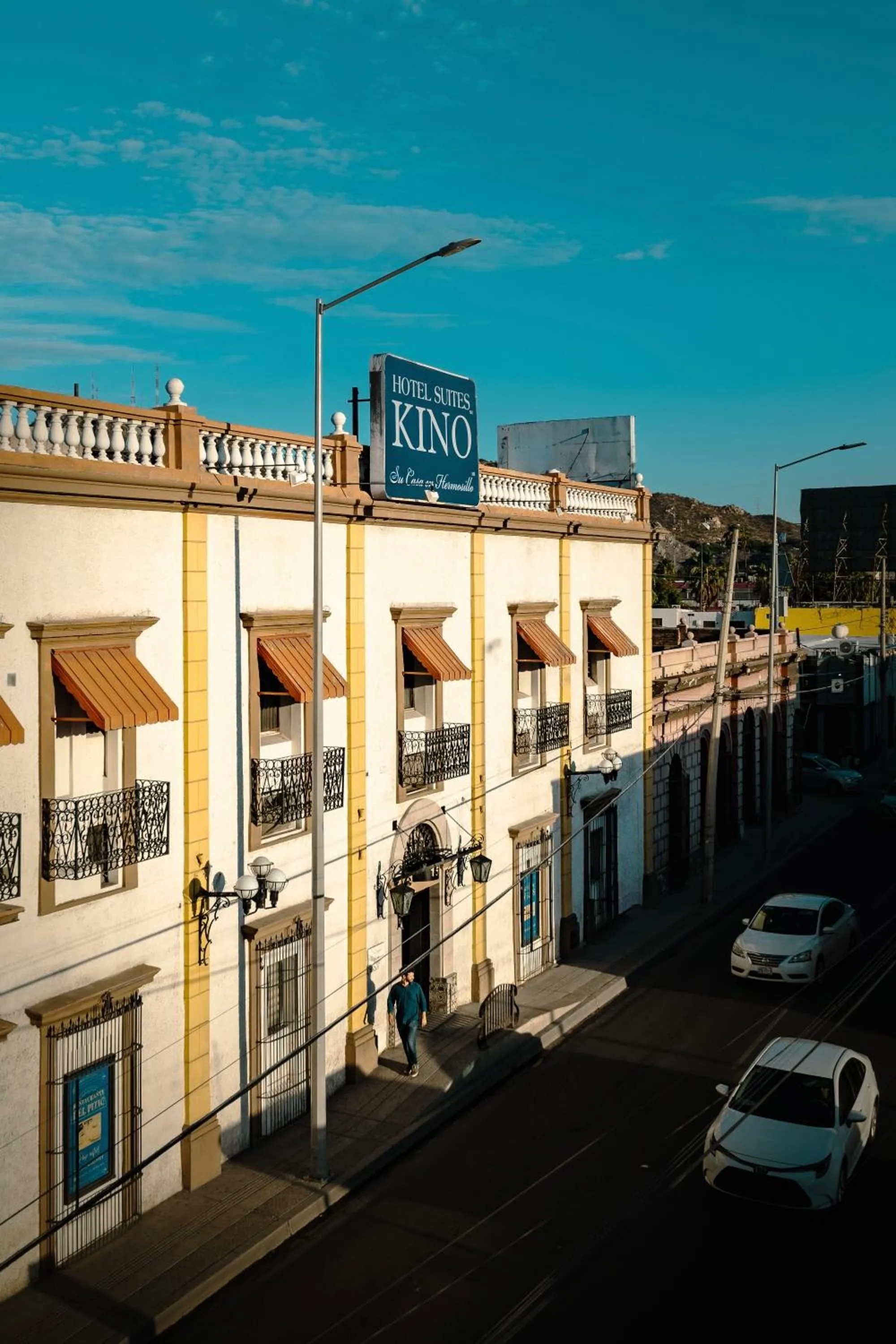 Property building in Hotel Suites Kino