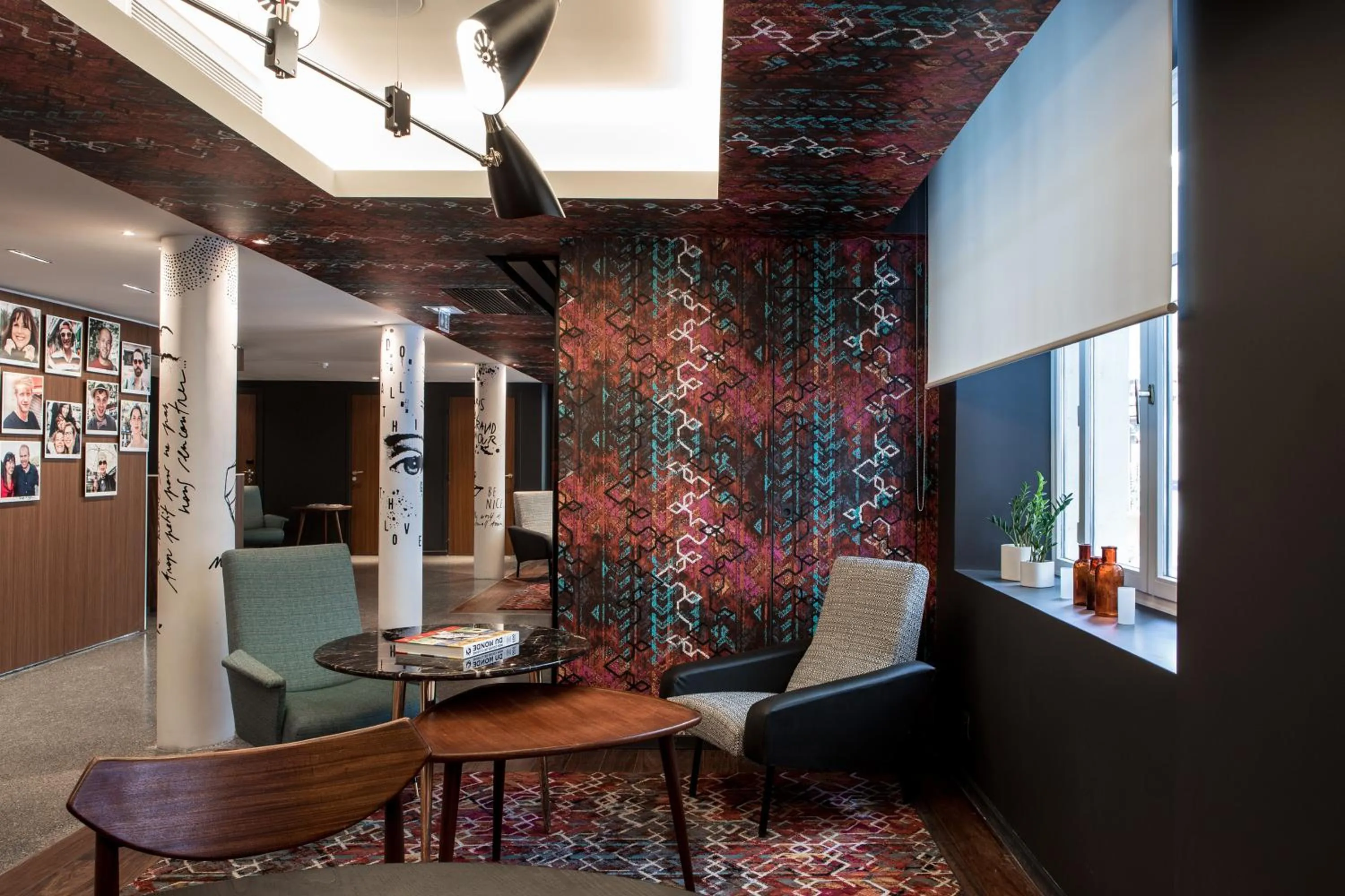 Day in Le Général Hôtel