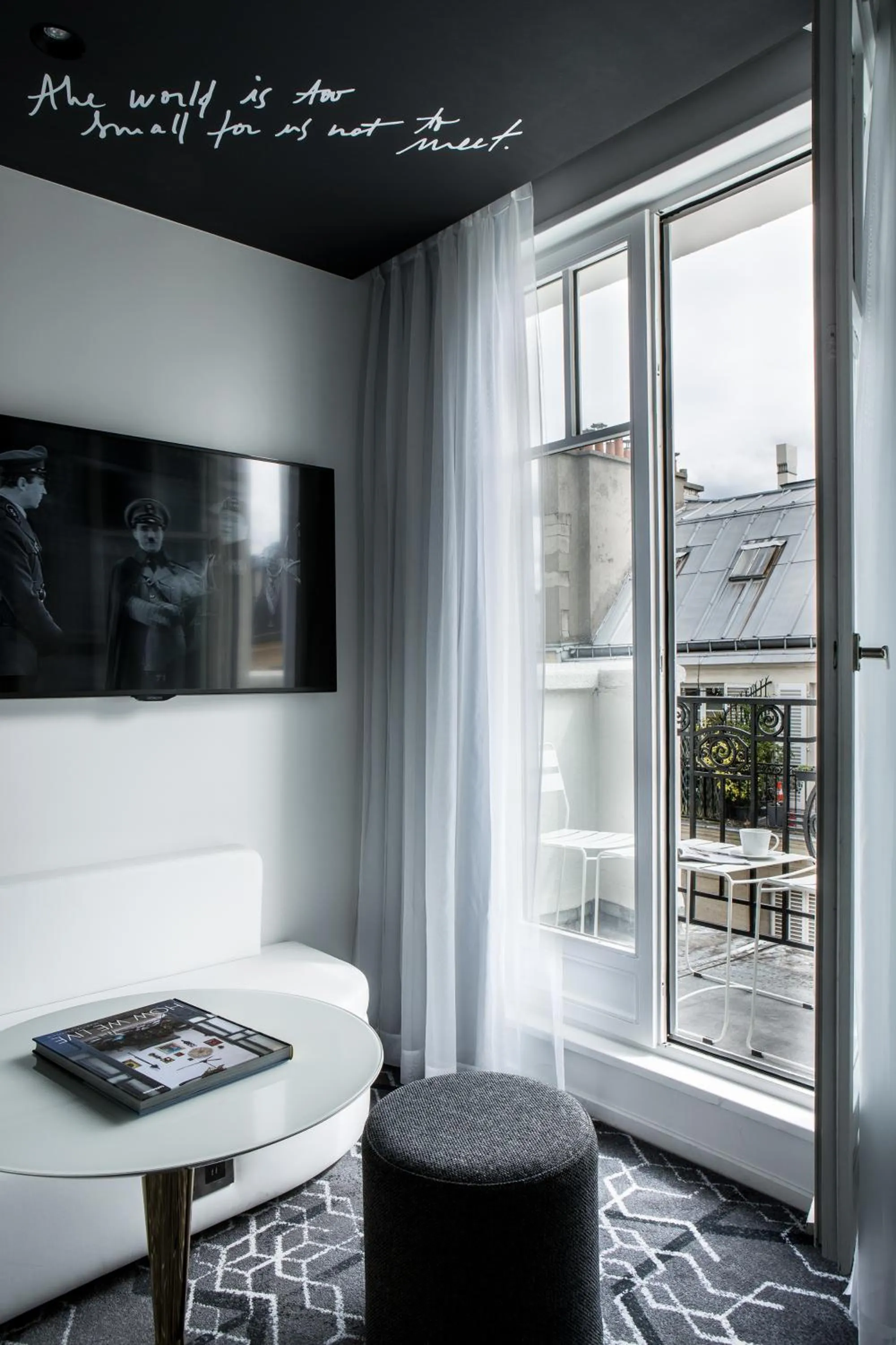 Day in Le Général Hôtel