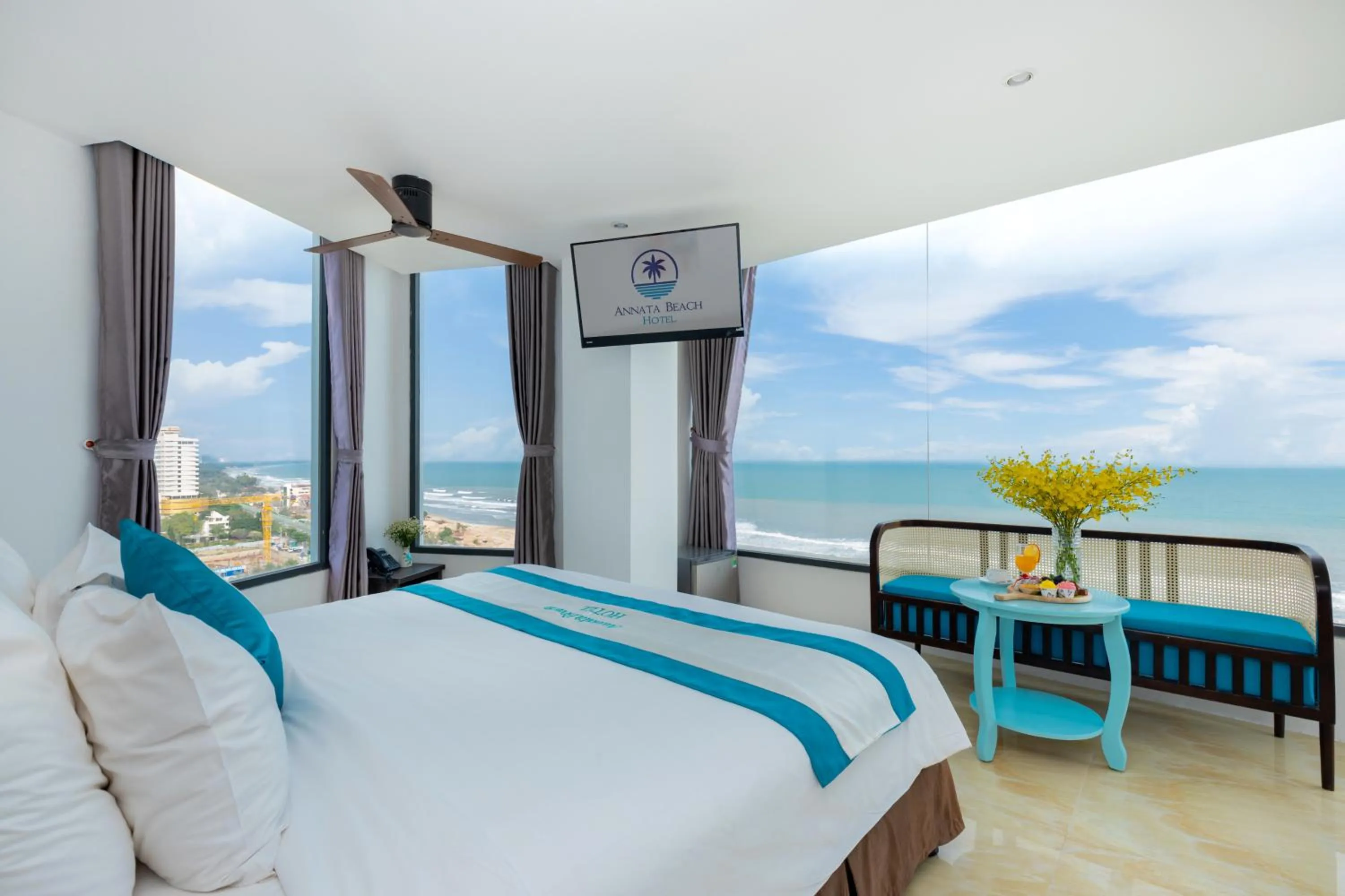 Bed in Annata Beach Hotel