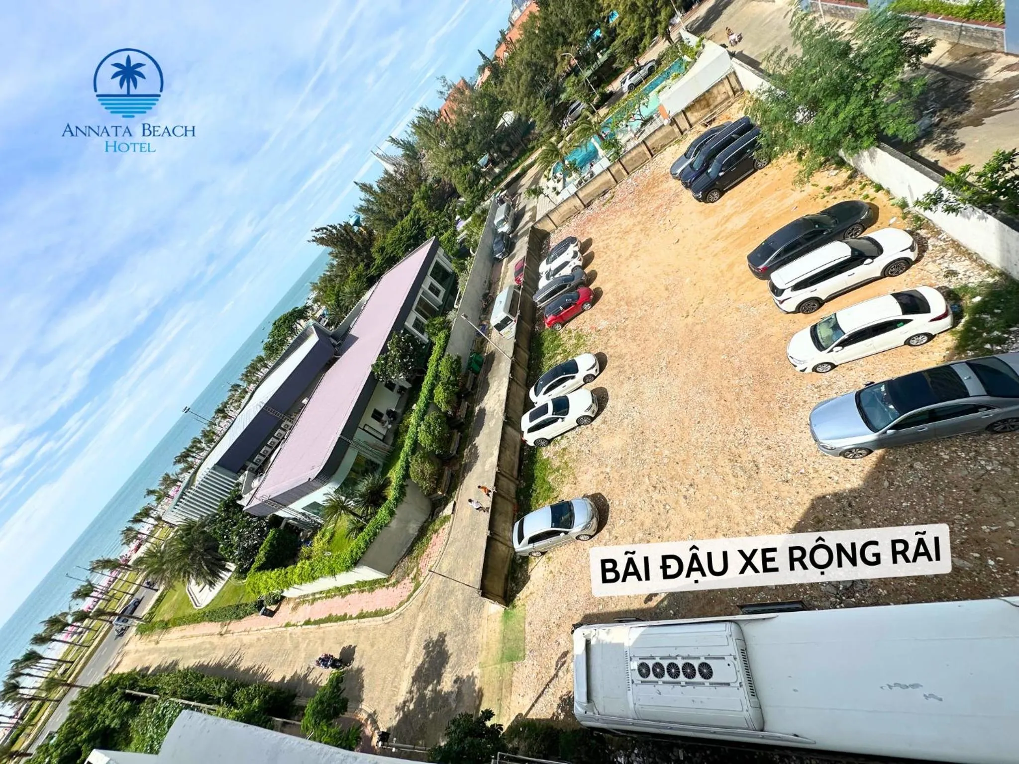 Parking in Annata Beach Hotel