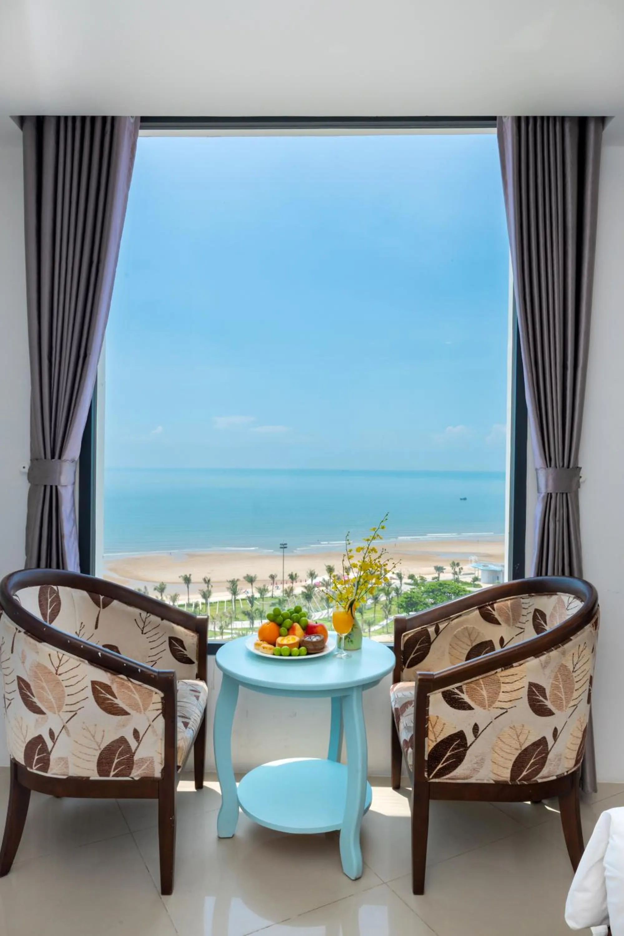 Day in Annata Beach Hotel