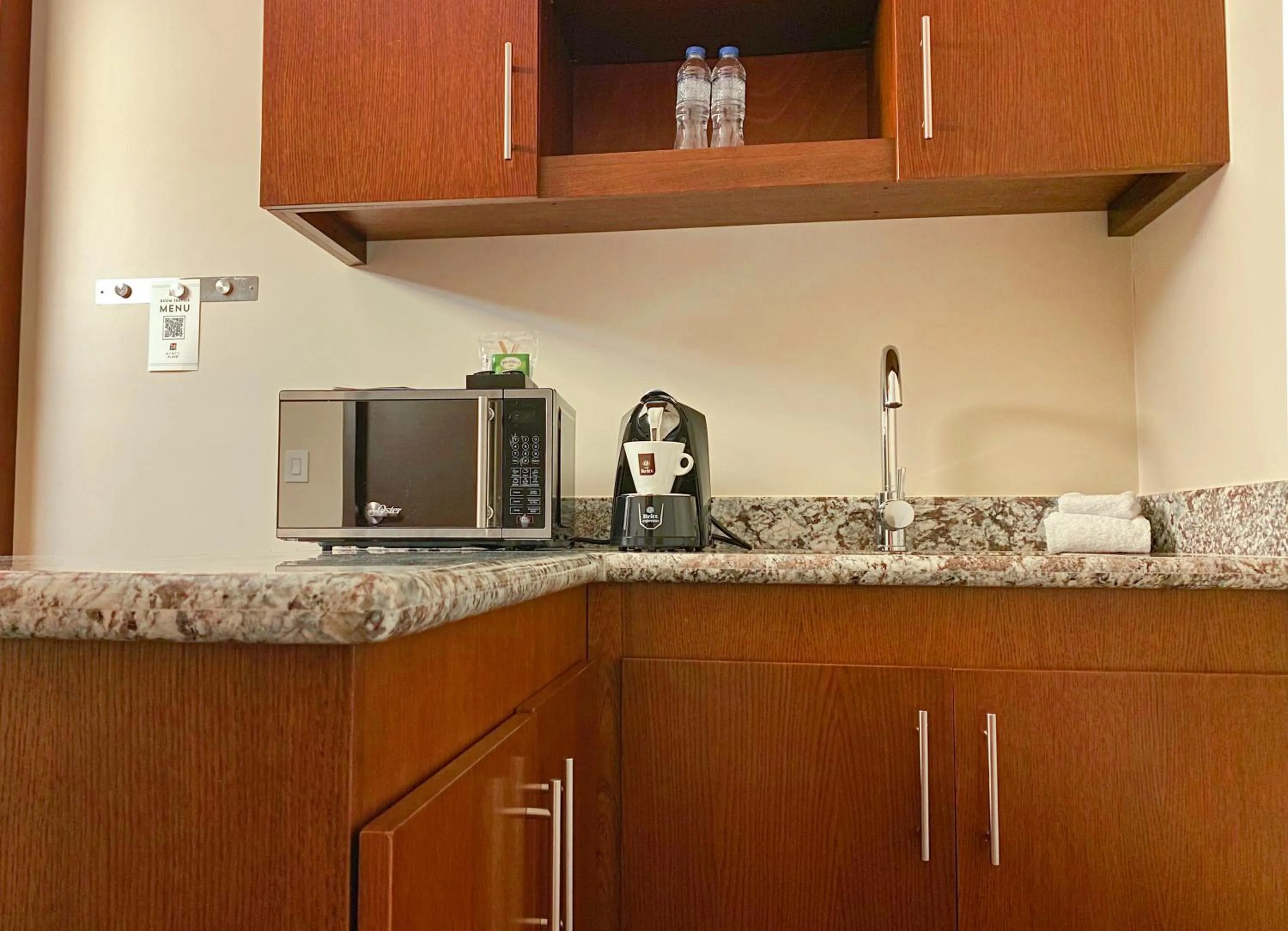 Kitchen or kitchenette in Hyatt Place San Jose Pinares