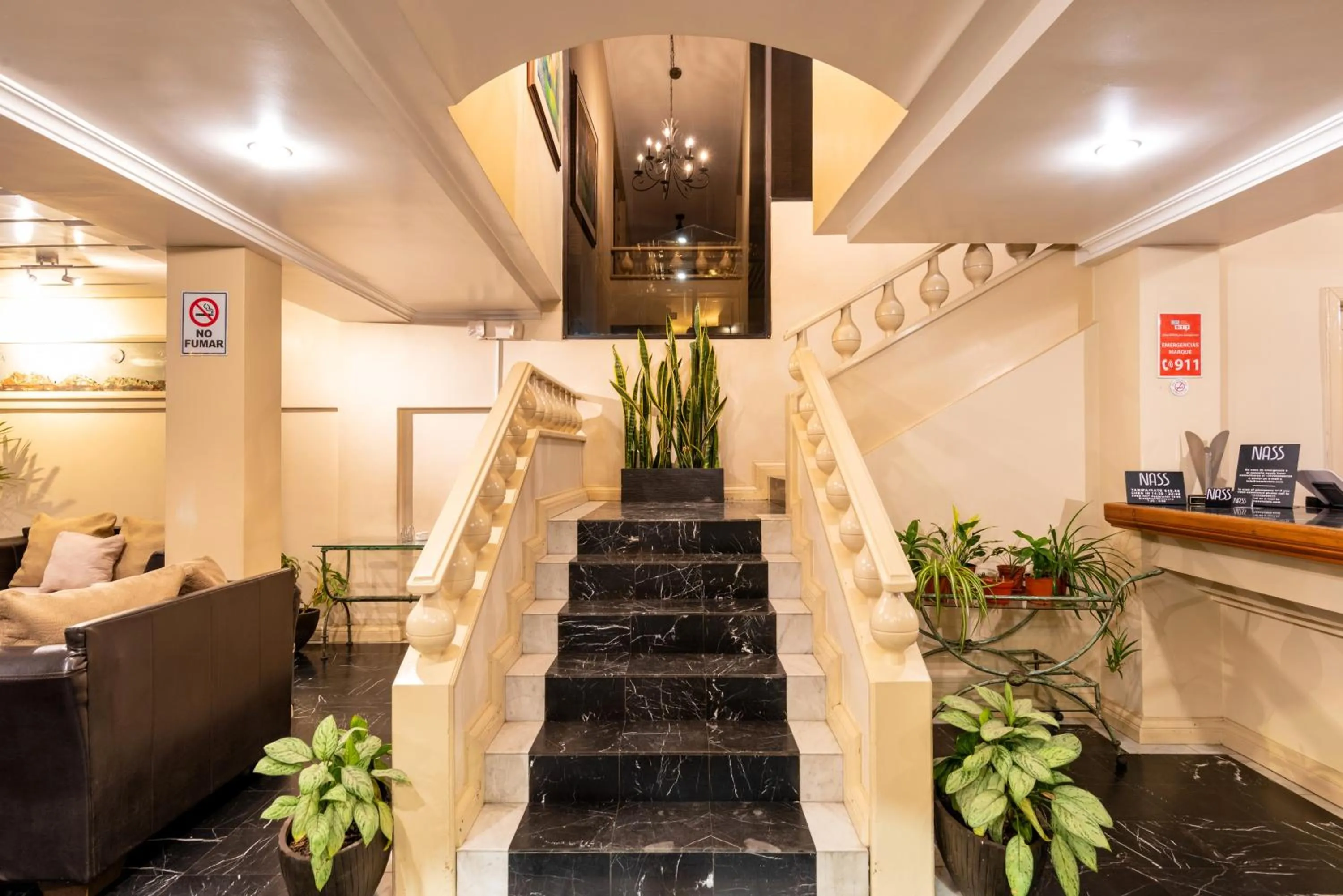 Lobby or reception in Hotel NASS Pinar del Lago