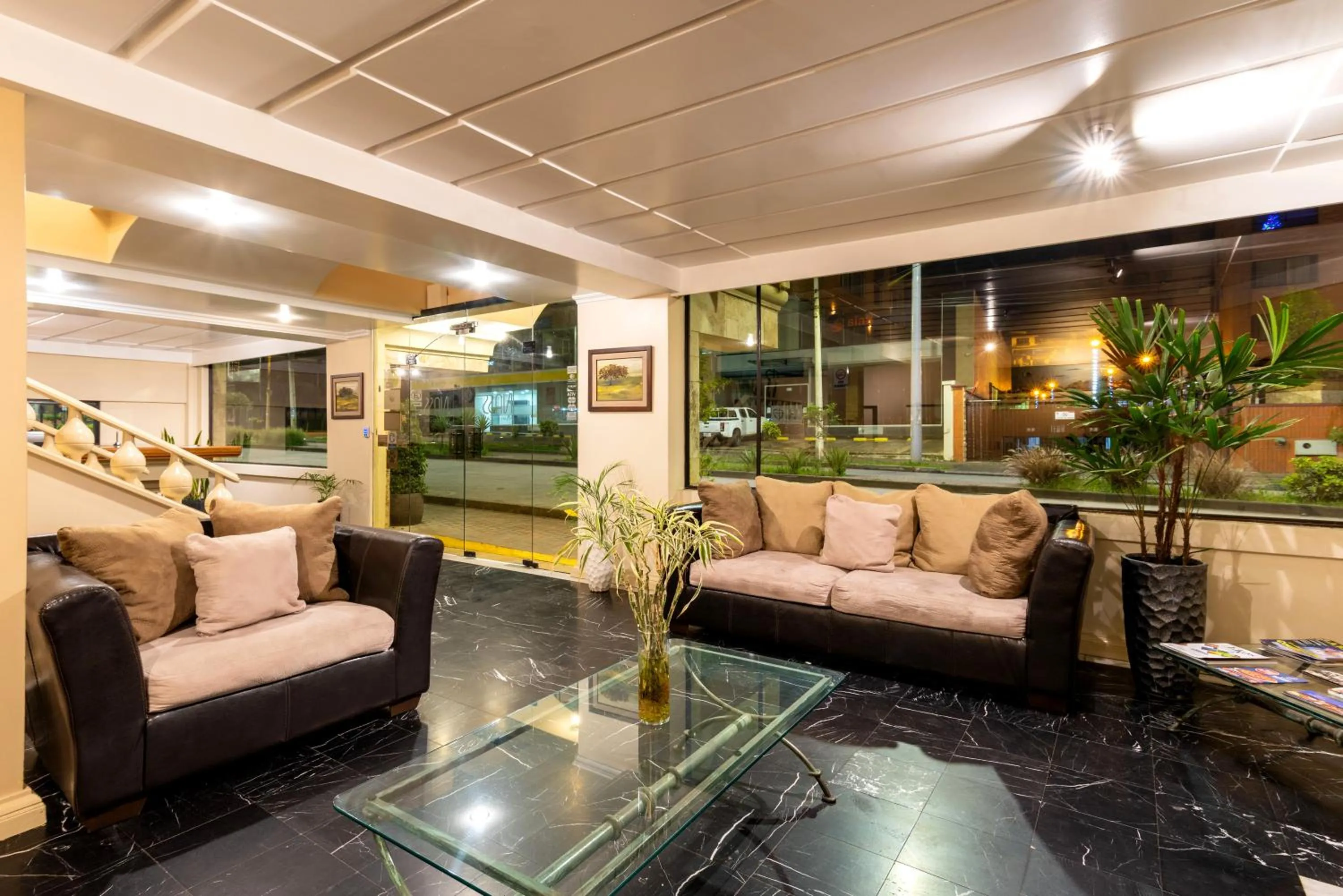 Living room in Hotel NASS Pinar del Lago