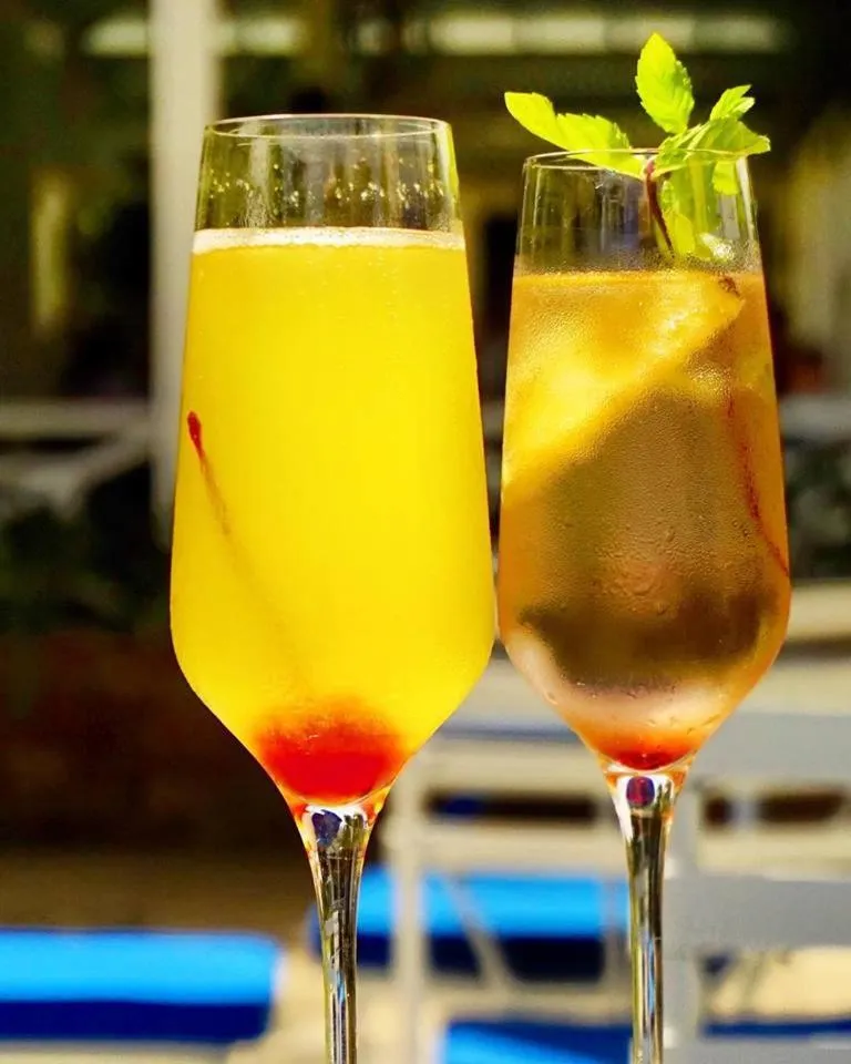 Drinks in The Liguanea Club