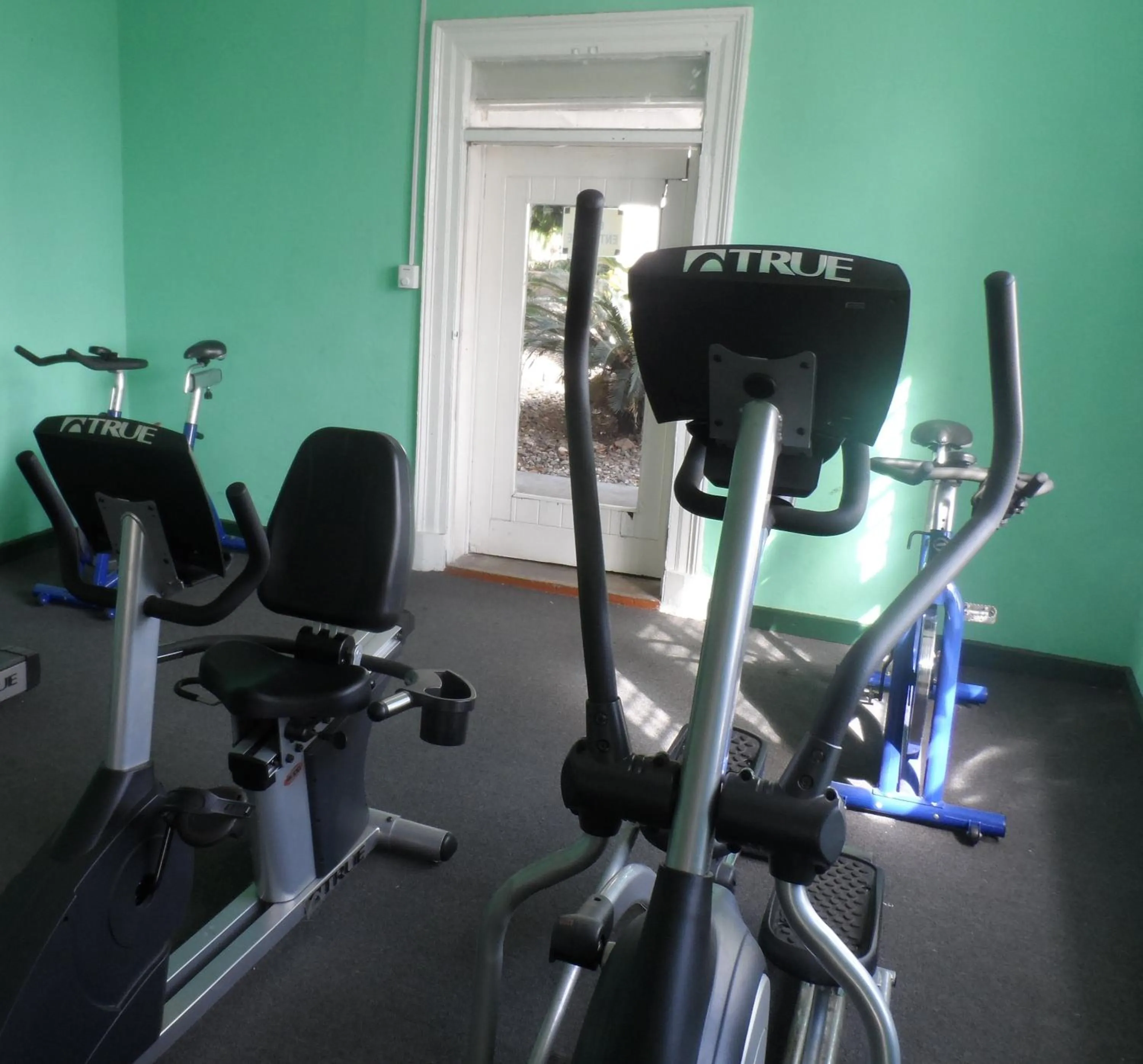 Fitness centre/facilities in The Liguanea Club