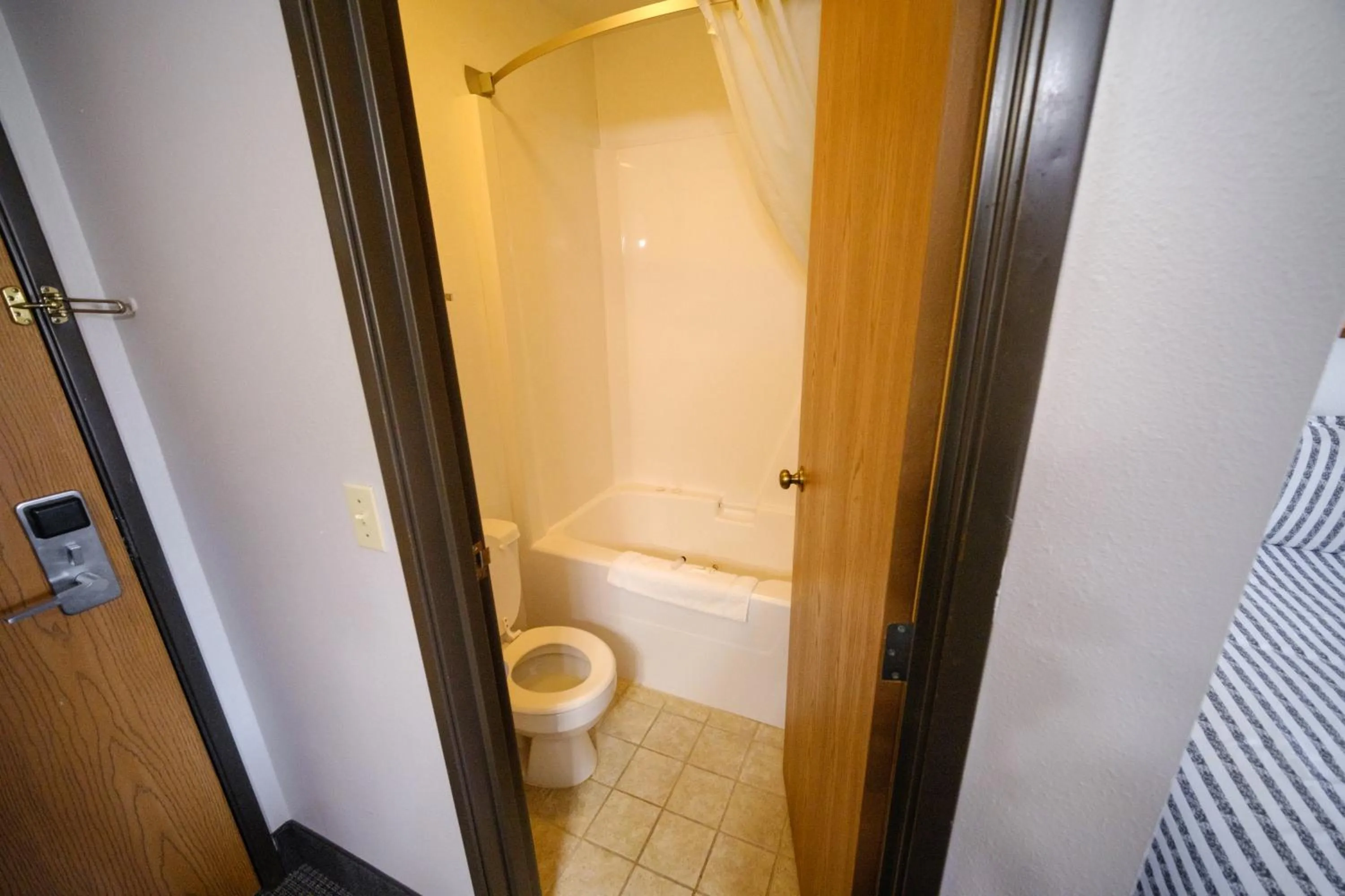 Bathroom in Westwood Inn & Suites Kimball I 90