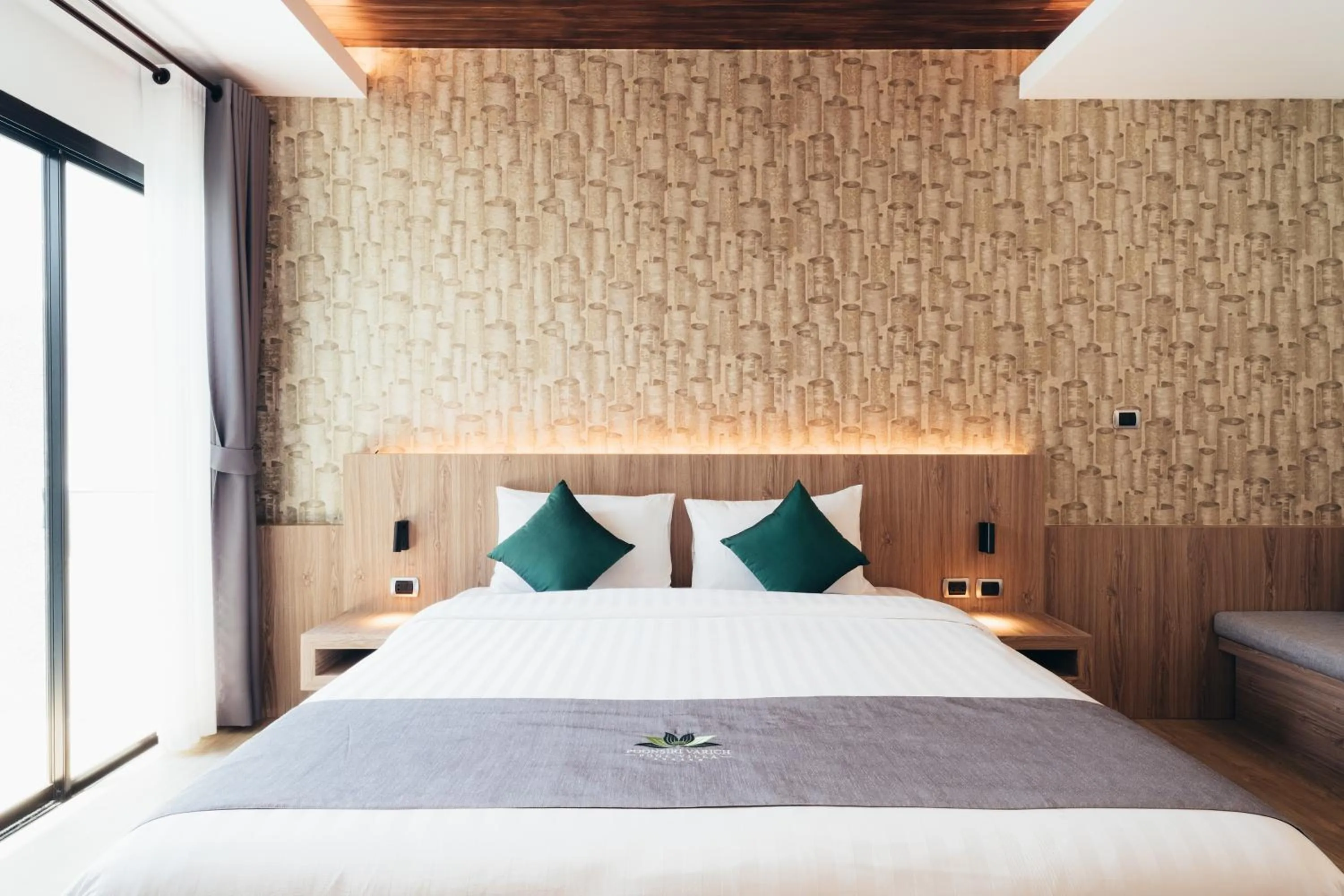 Bedroom, Bed in Poonsiri Varich Pool Villa Aonang