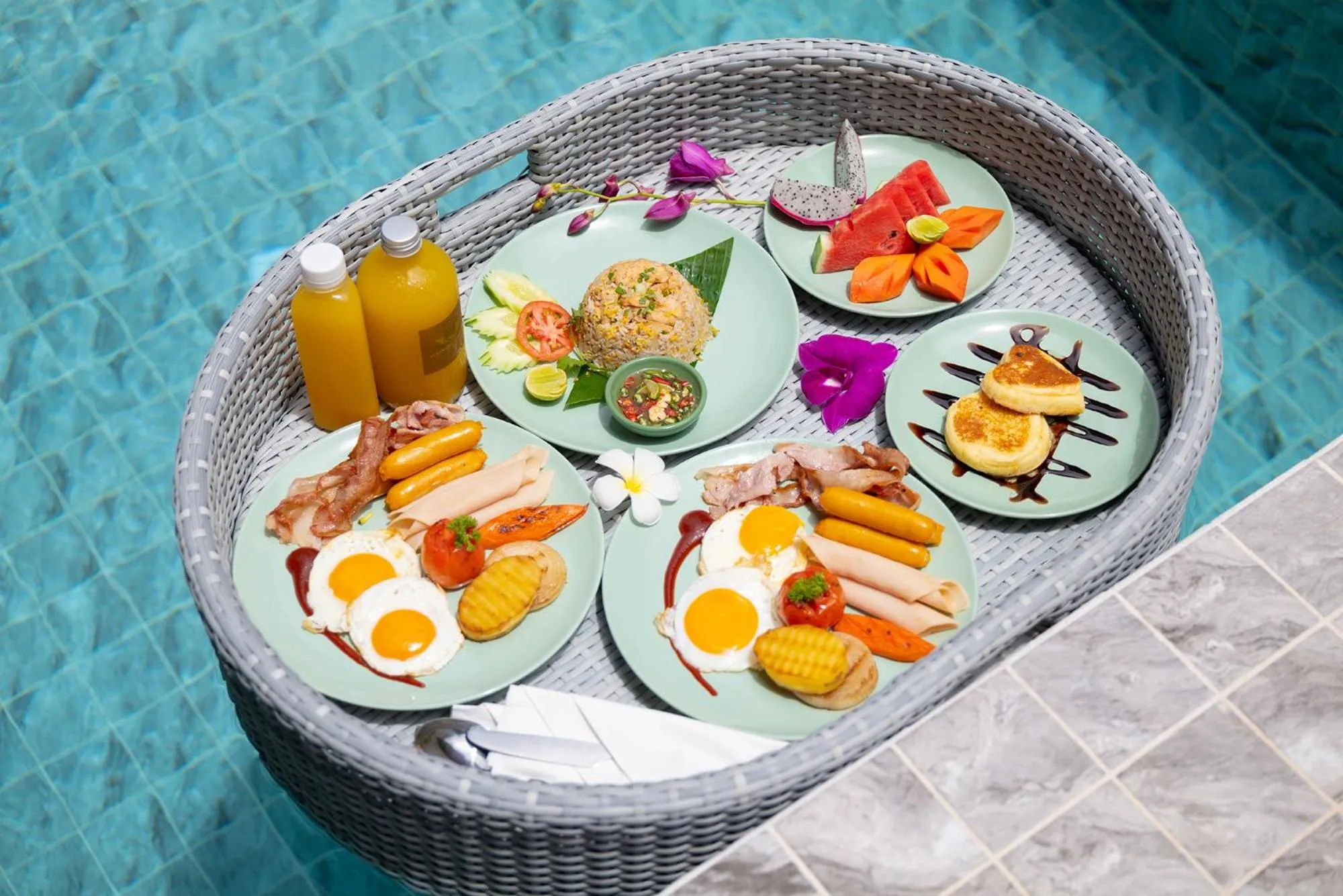 Breakfast in Poonsiri Varich Pool Villa Aonang