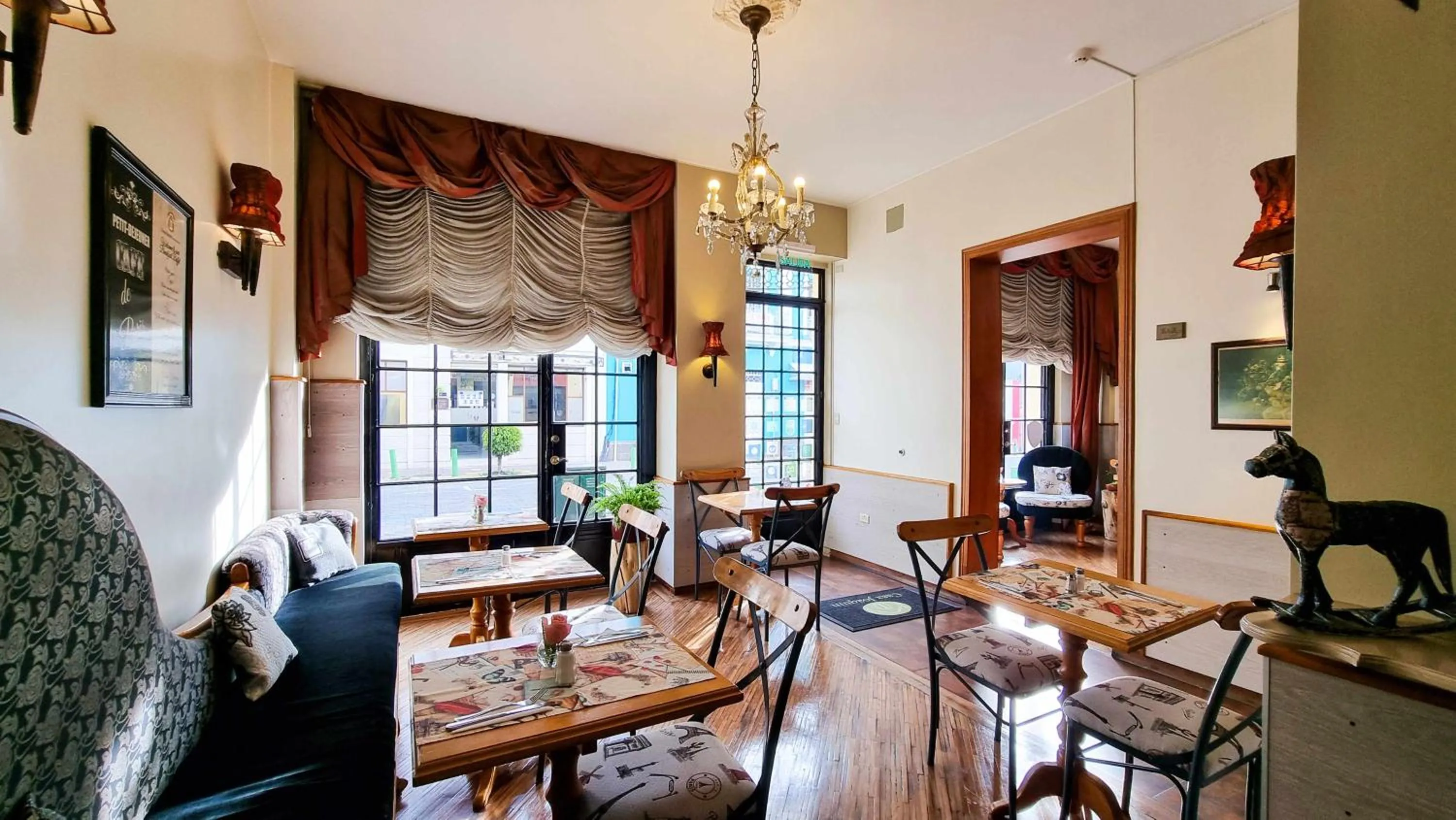 Breakfast in Casa Joaquin Boutique Hotel