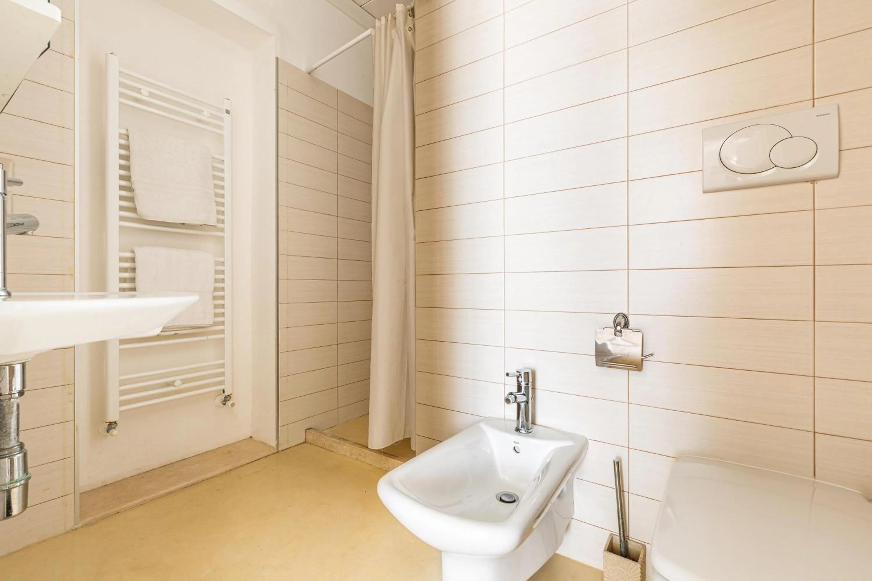 Bathroom in Casino Casalino by Perle di Puglia