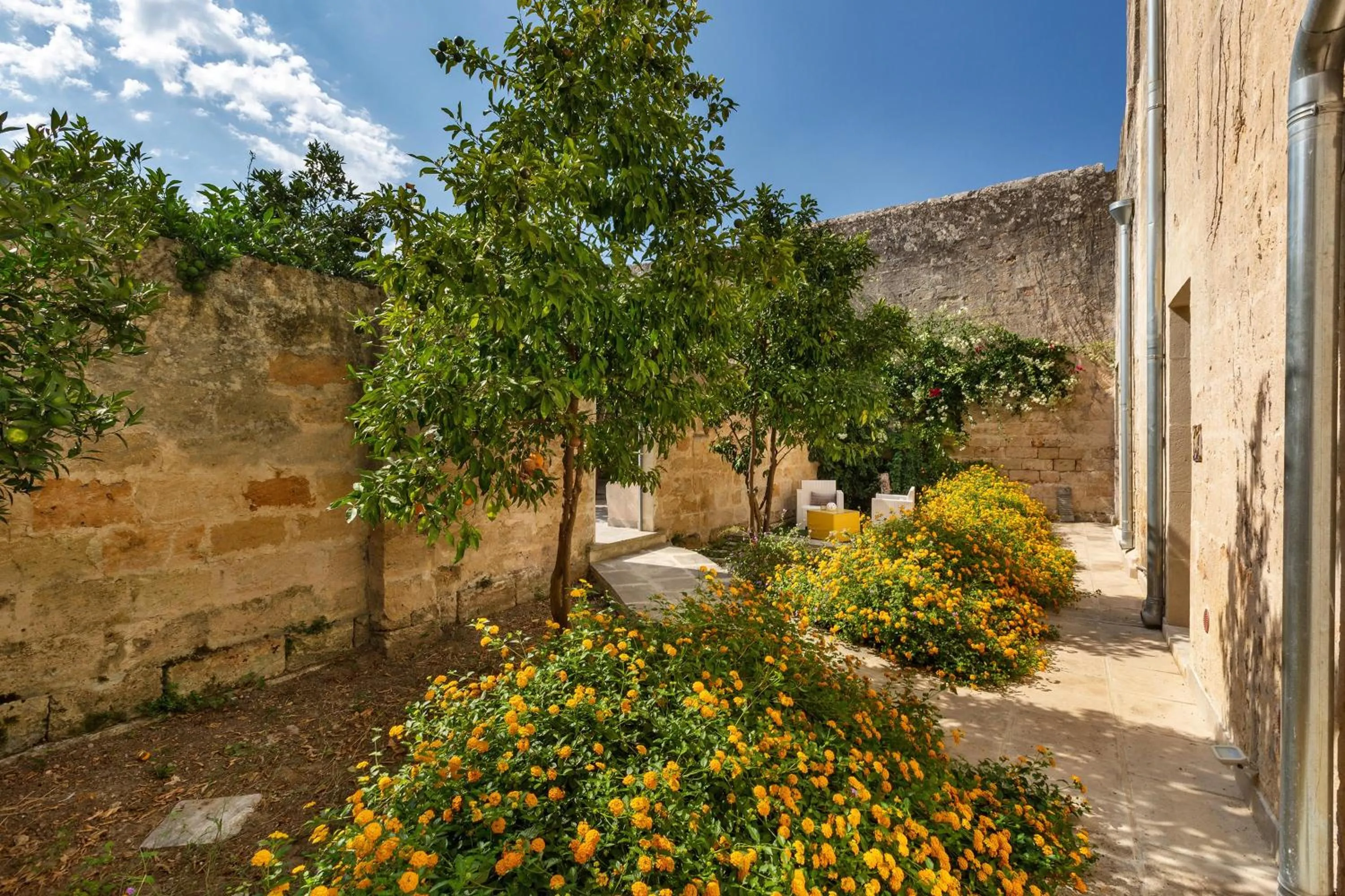 Garden in Casino Casalino by Perle di Puglia