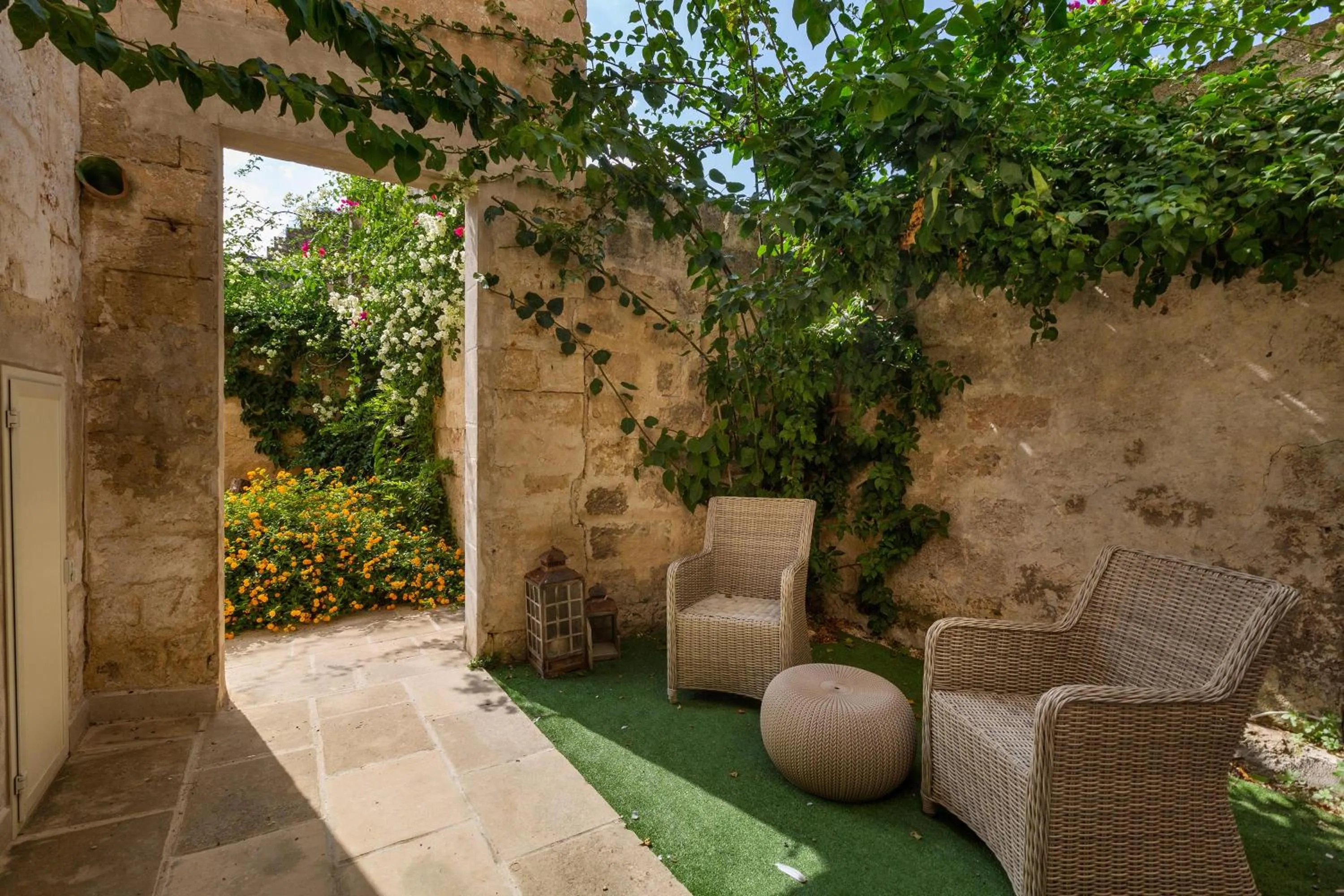 Patio in Casino Casalino by Perle di Puglia