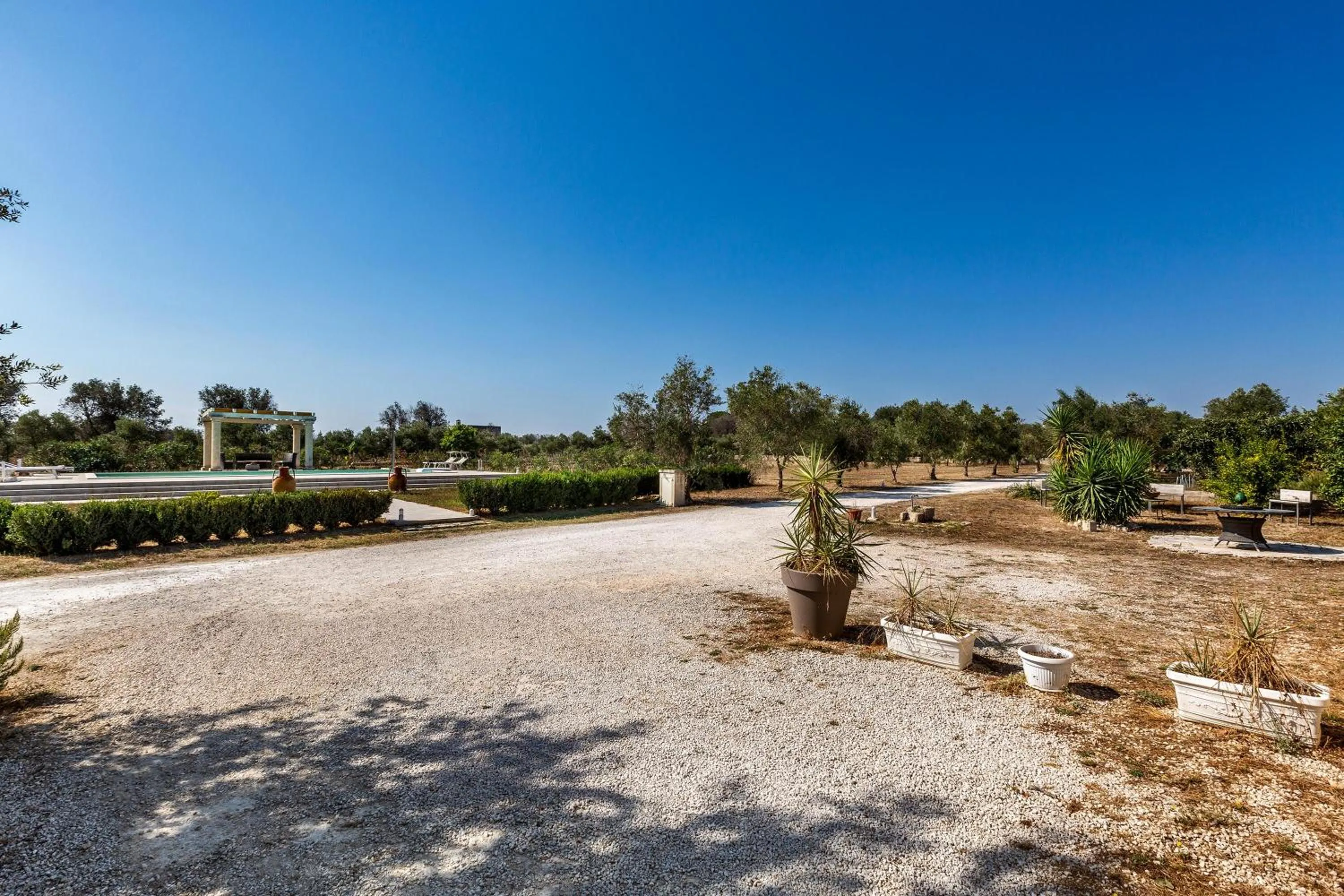 Garden in Casino Casalino by Perle di Puglia