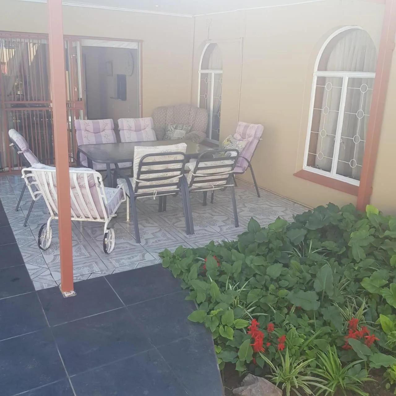 Patio in Jolani 2 Guest House