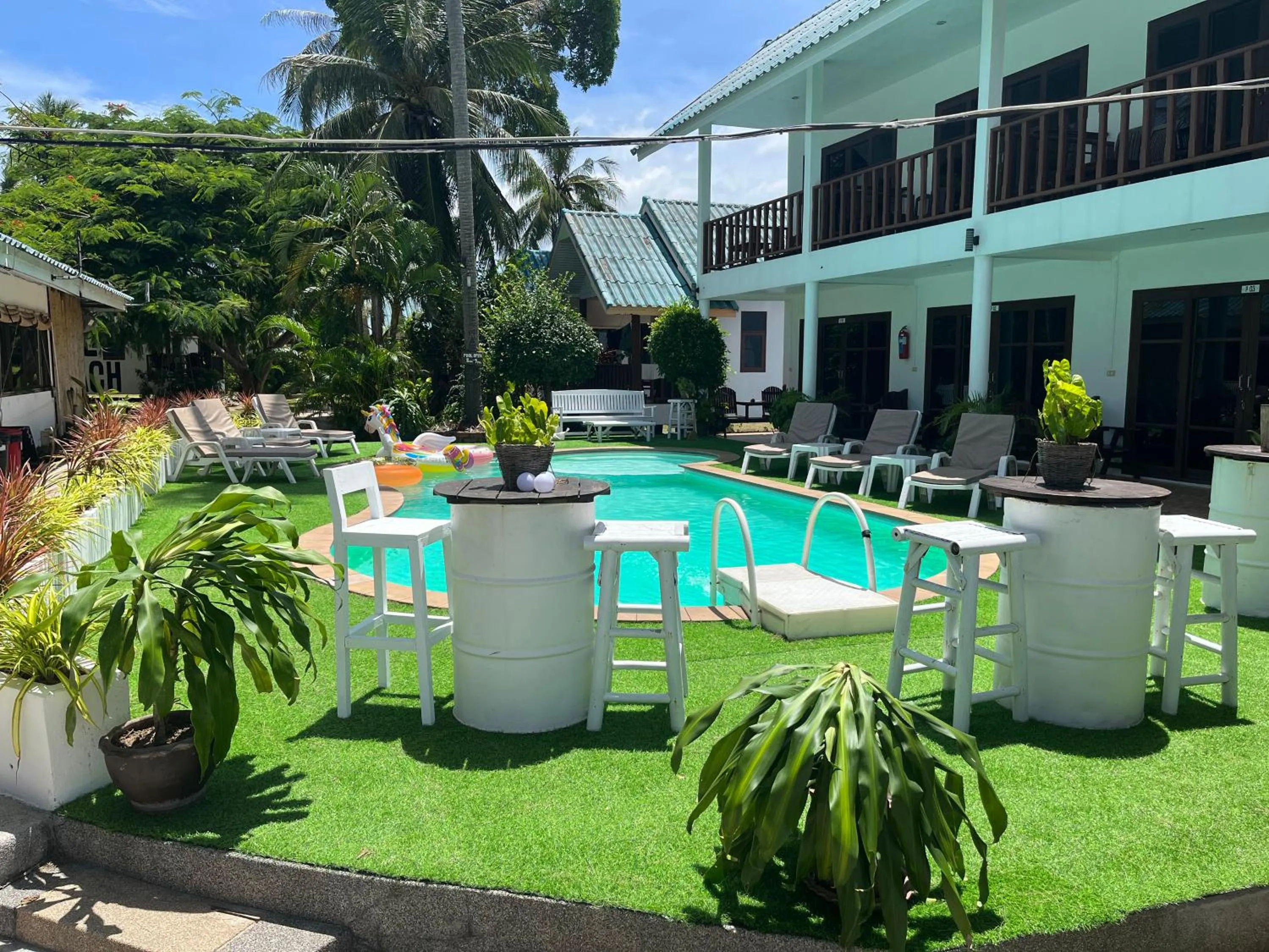 Swimming pool in Tiki Beach Koh Phangan Beach Restaurant Bar and Coworking