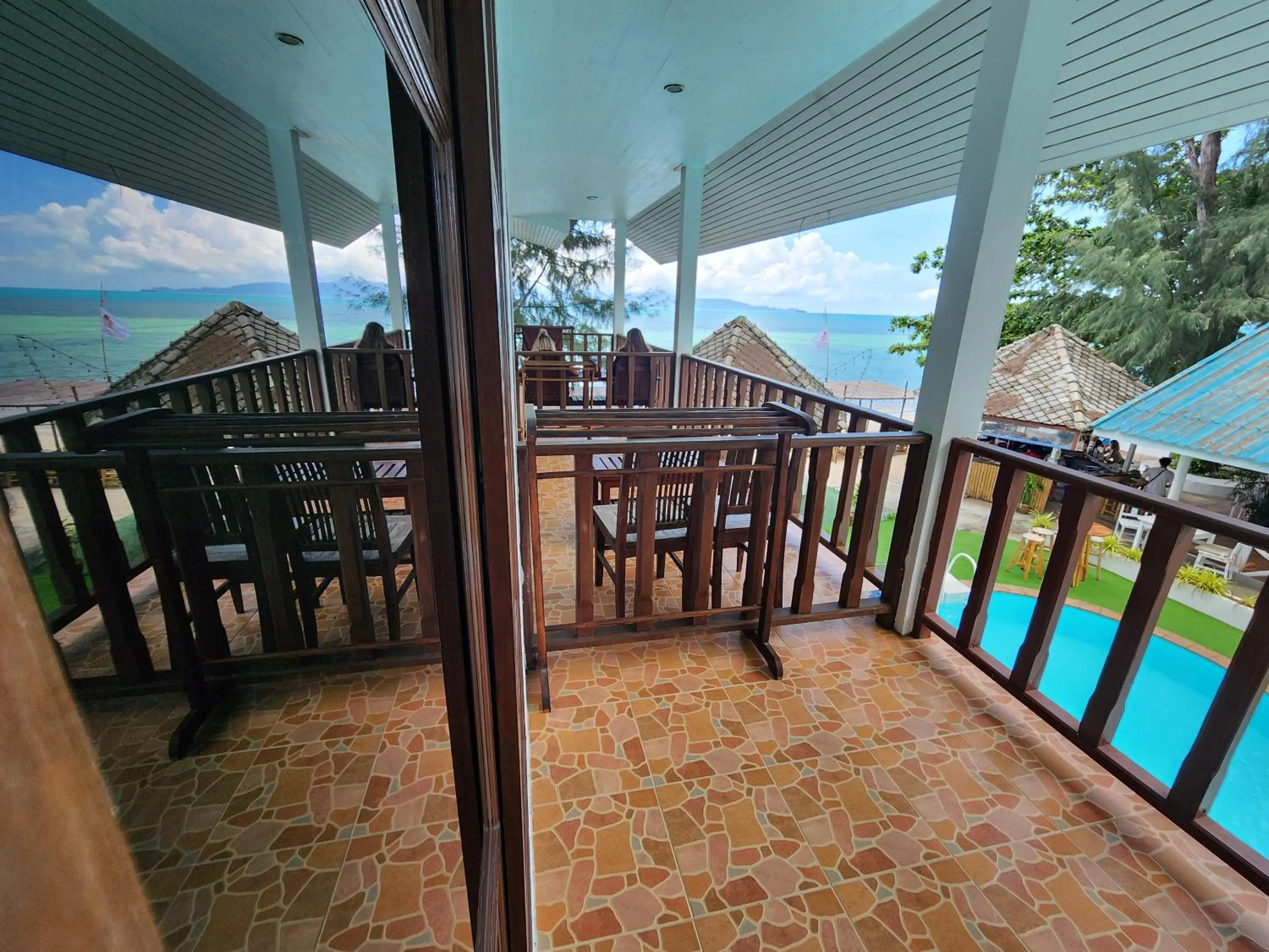 Tiki Beach Koh Phangan Beach Restaurant Bar and Coworking