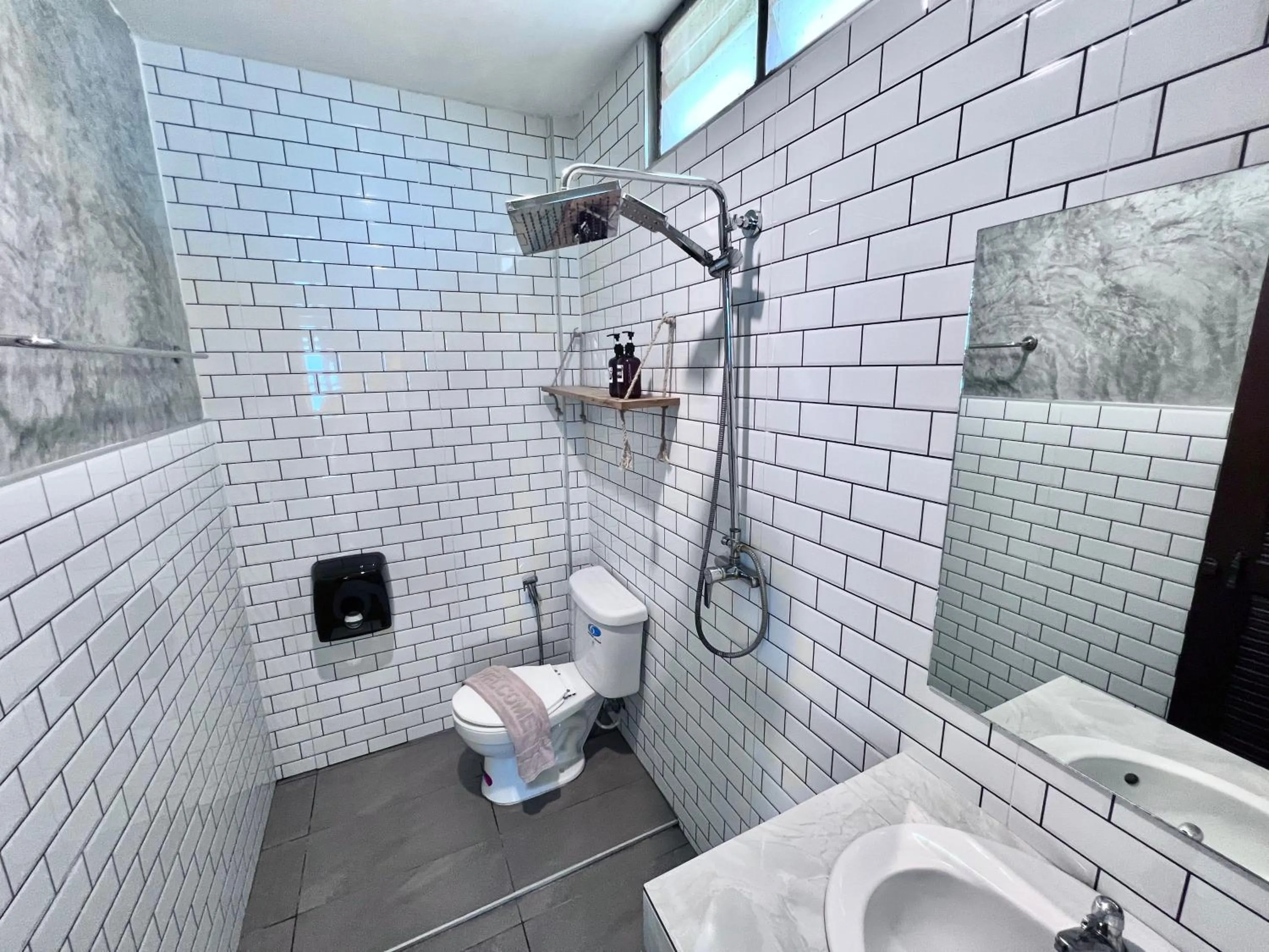 Tiki Beach Koh Phangan Beach Restaurant Bar and Coworking