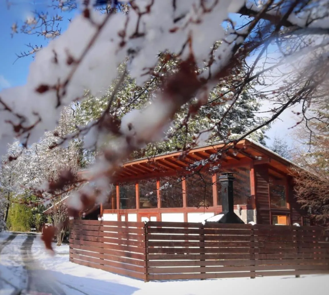 Arbolar, Casas de Montaña- Piscina climatizada