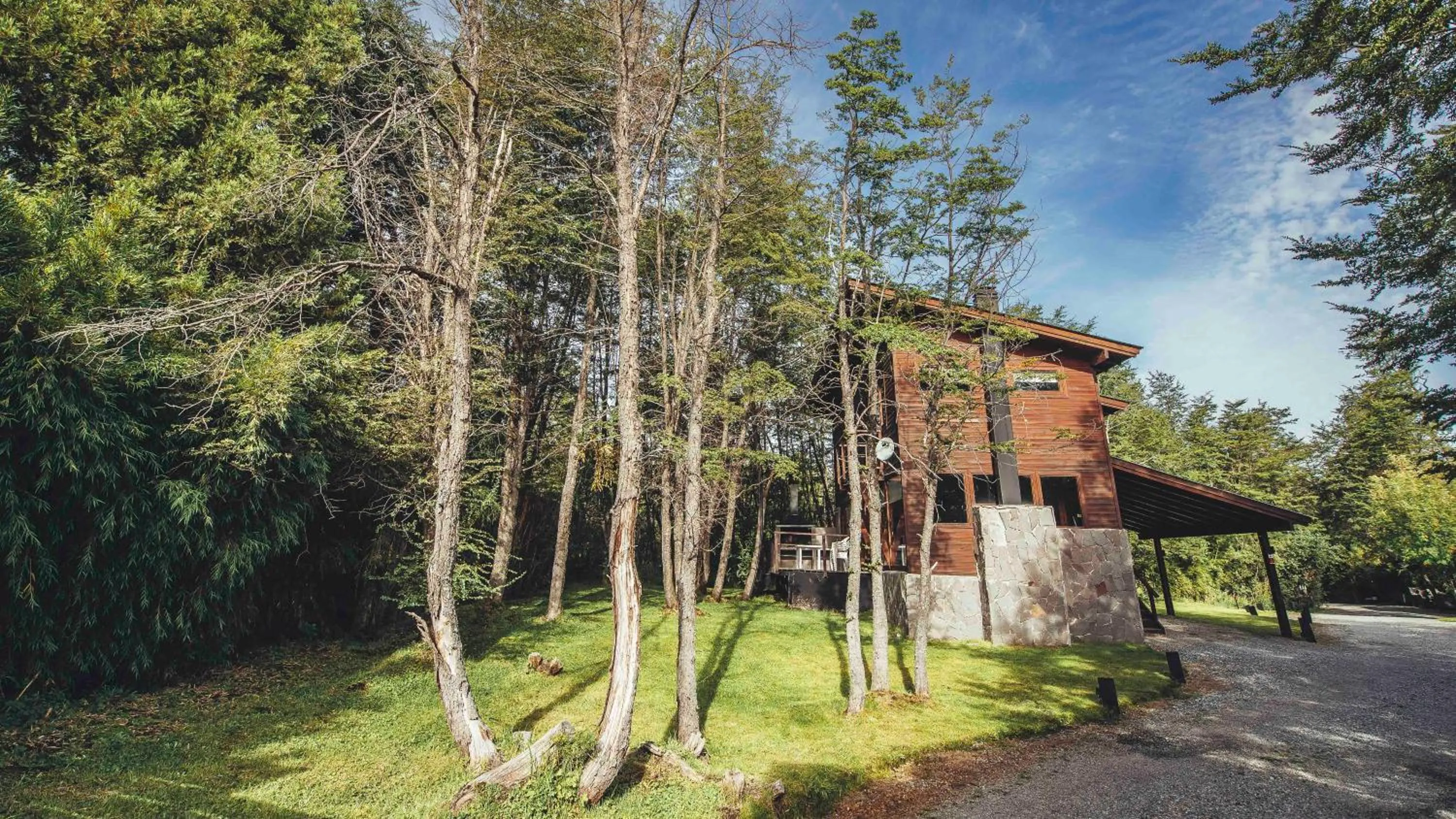 Arbolar, Casas de Montaña- Piscina climatizada