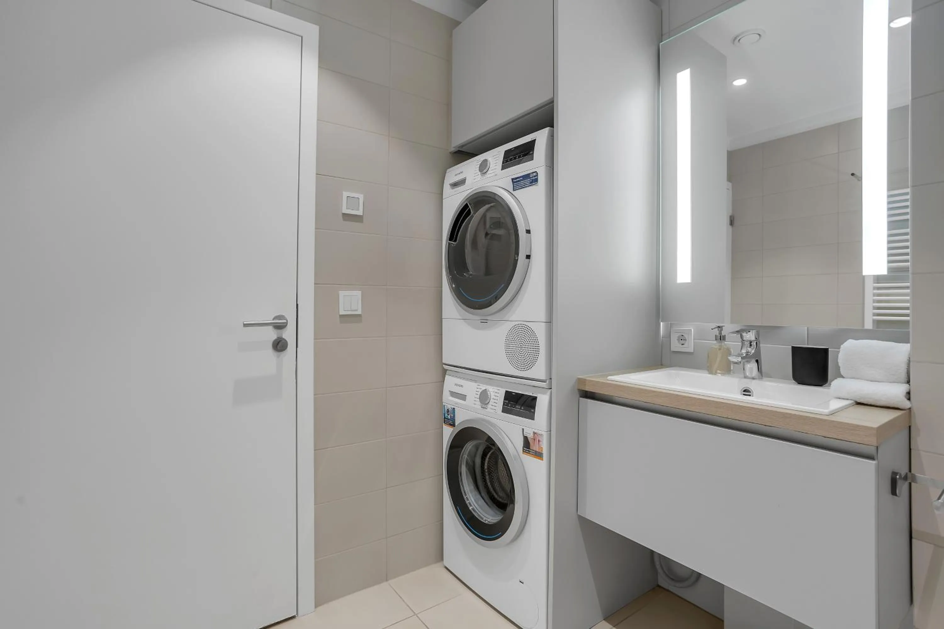 washing machine in Sif Apartments by Heimaleiga